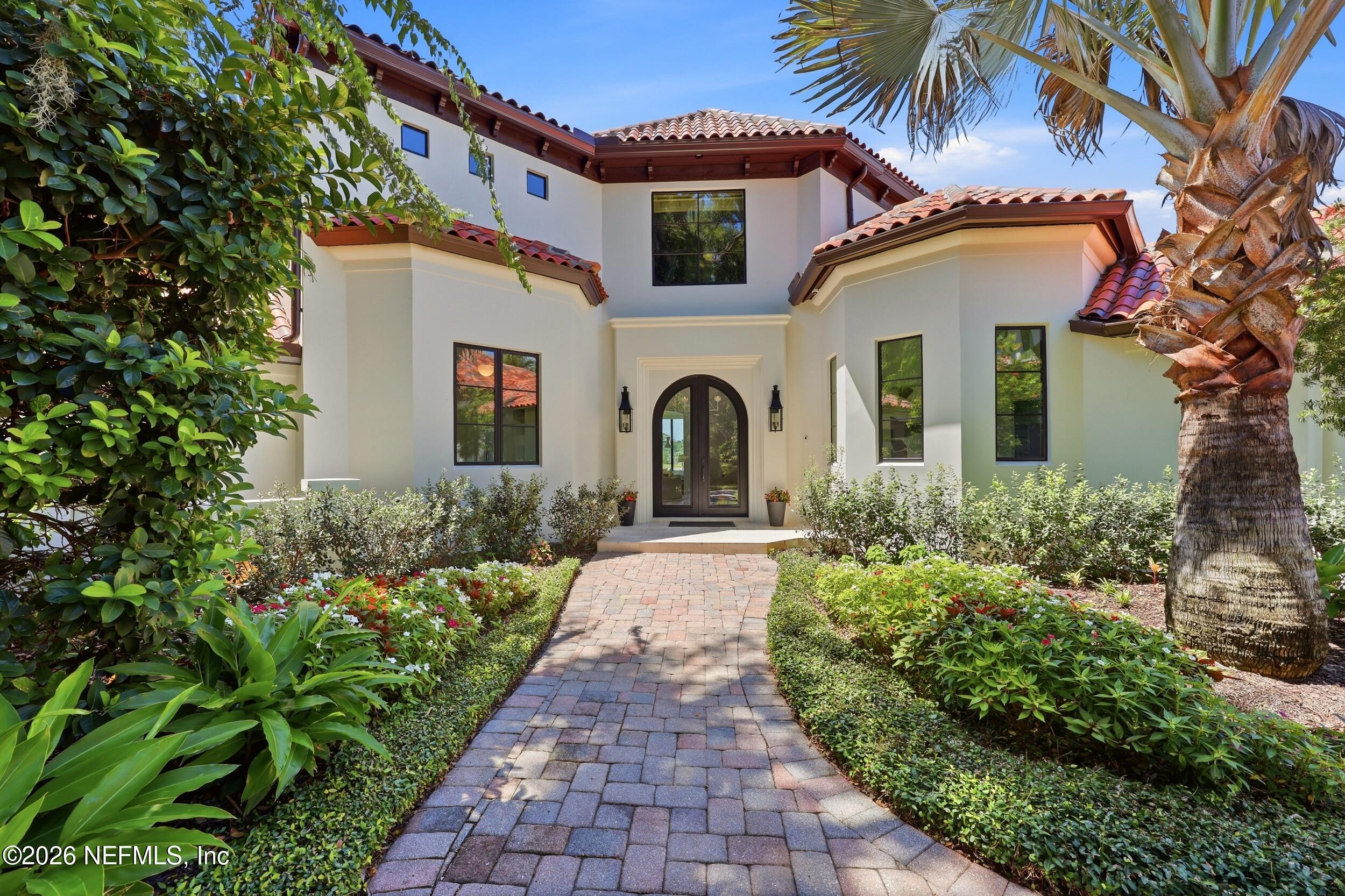 121 ANNAPOLIS Lane