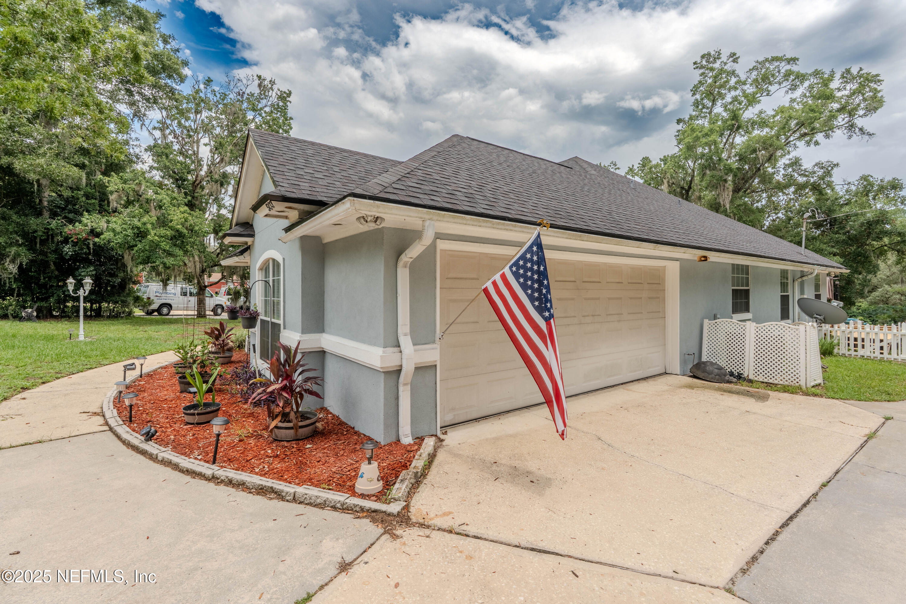 903 LAKE ASBURY Drive