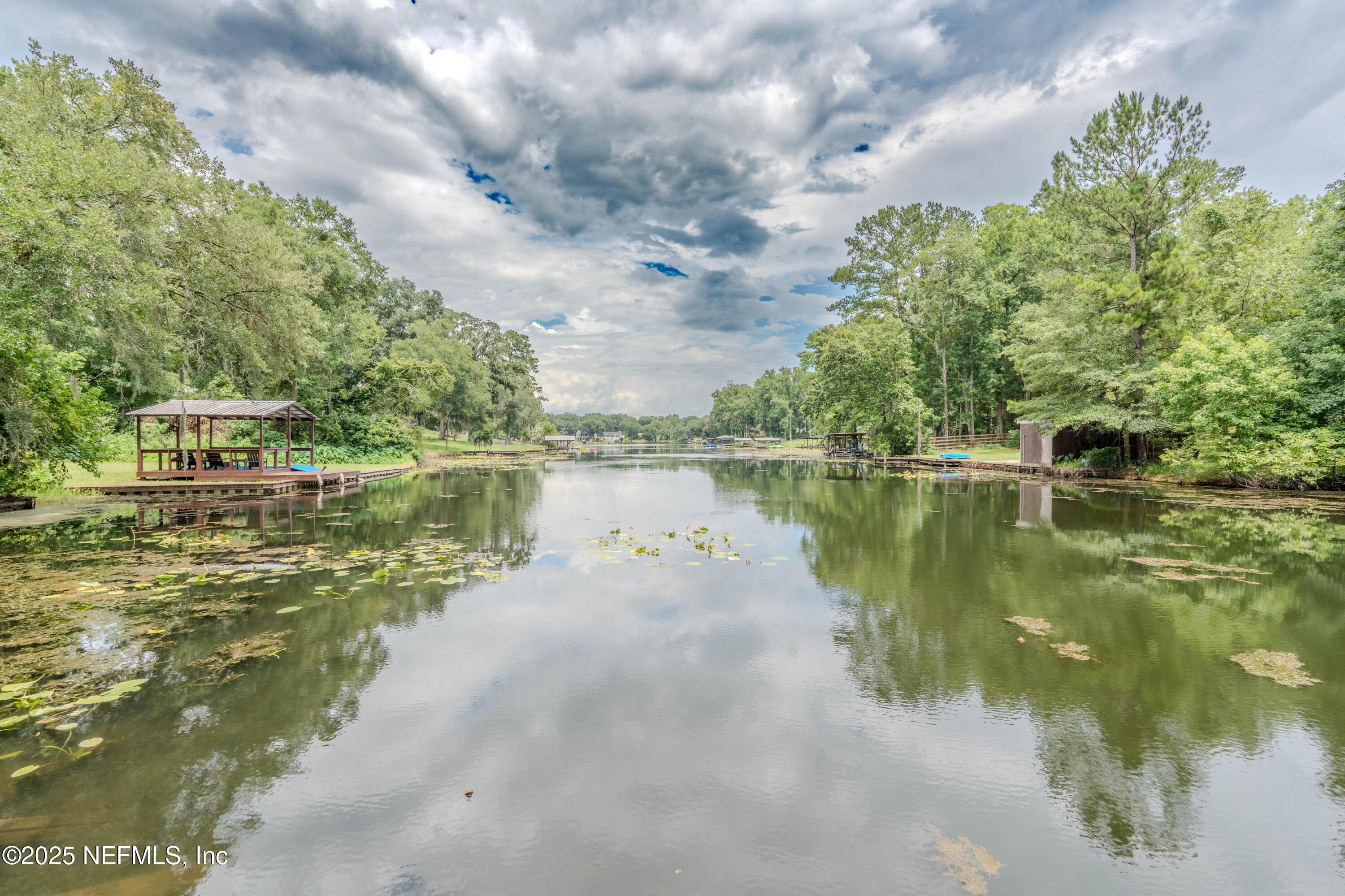 903 LAKE ASBURY Drive