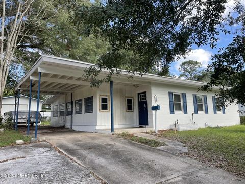 A home in Jacksonville