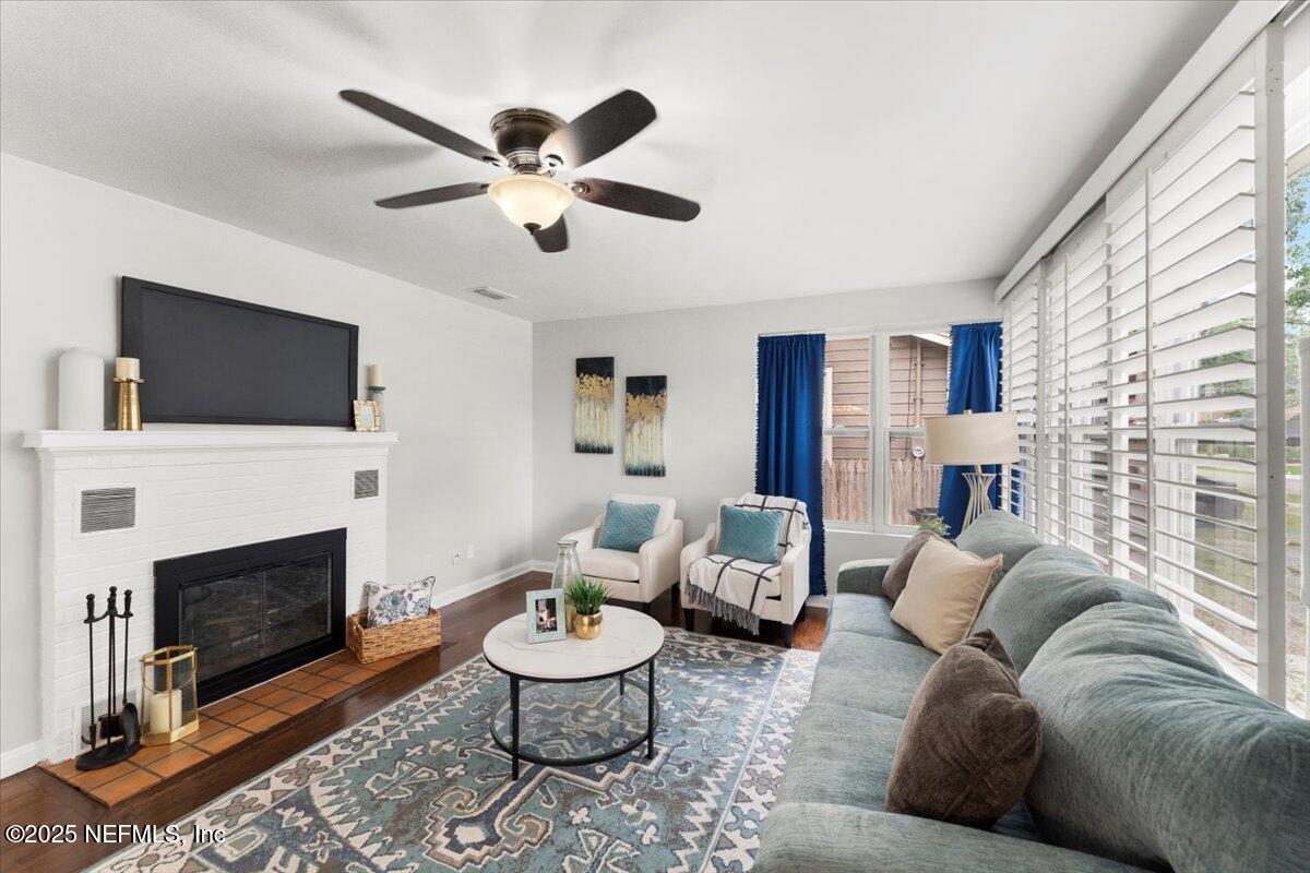 4637 MANCHESTER Road