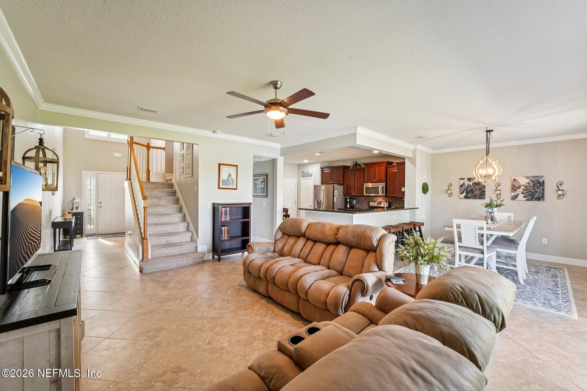 13451 ISLA VISTA Drive