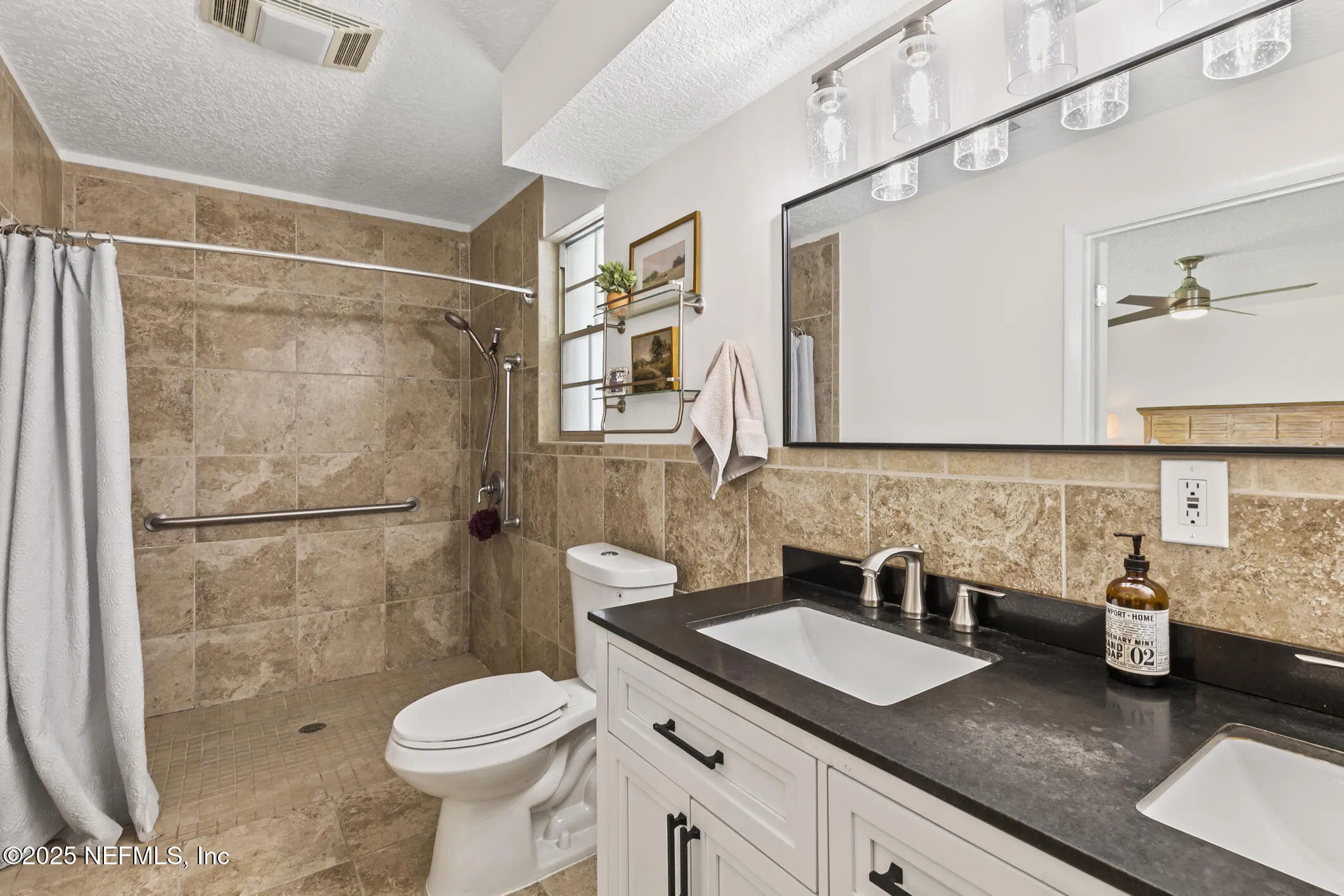 Jacksonville, Florida 32216, United States, 4 Bedrooms Bedrooms, ,3 BathroomsBathrooms,Residential,Pending,188543