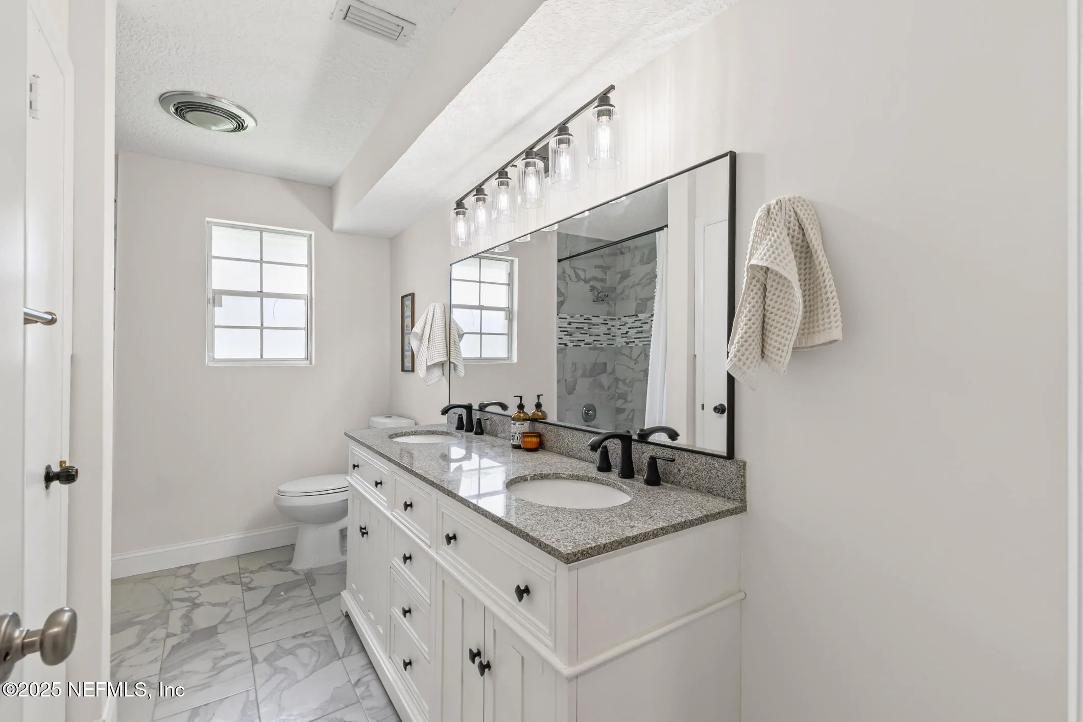 Jacksonville, Florida 32216, United States, 4 Bedrooms Bedrooms, ,3 BathroomsBathrooms,Residential,Pending,188543