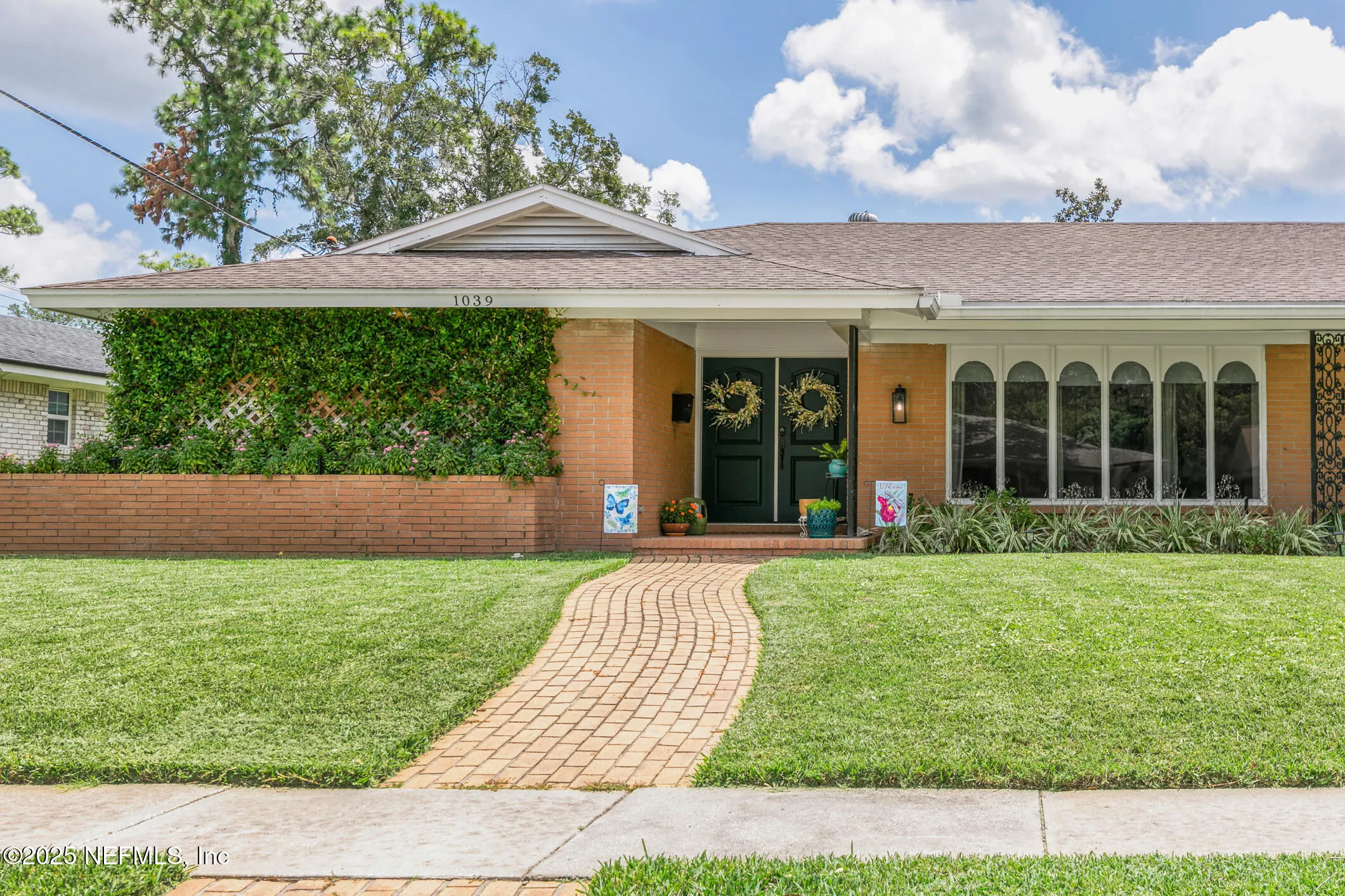 Jacksonville, Florida 32216, United States, 4 Bedrooms Bedrooms, ,3 BathroomsBathrooms,Residential,Pending,188543