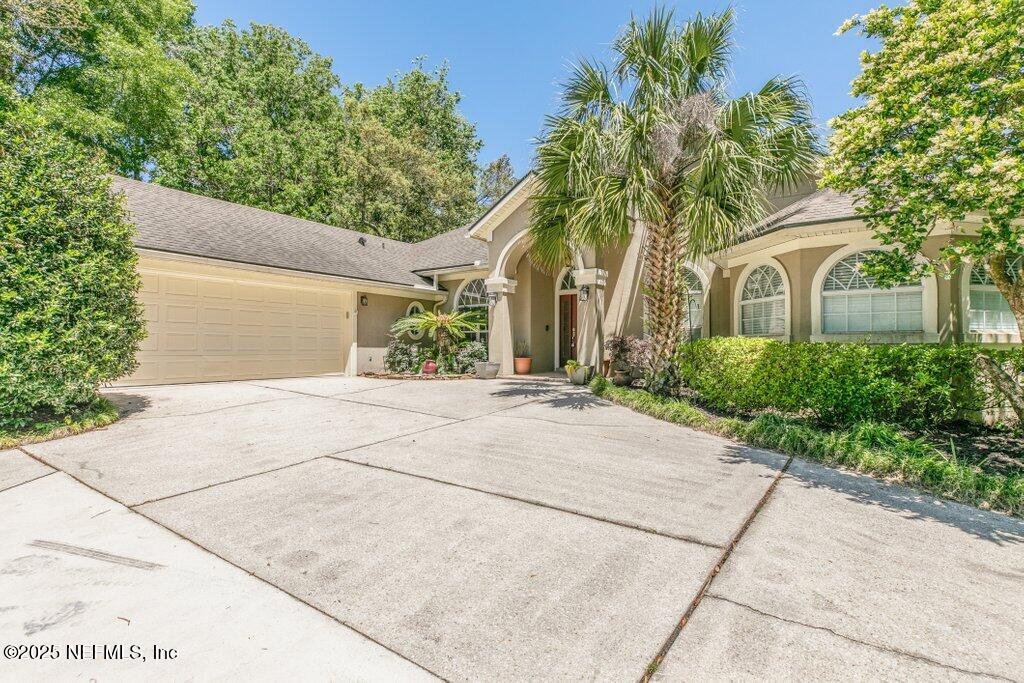 3721 CREEK HOLLOW Lane