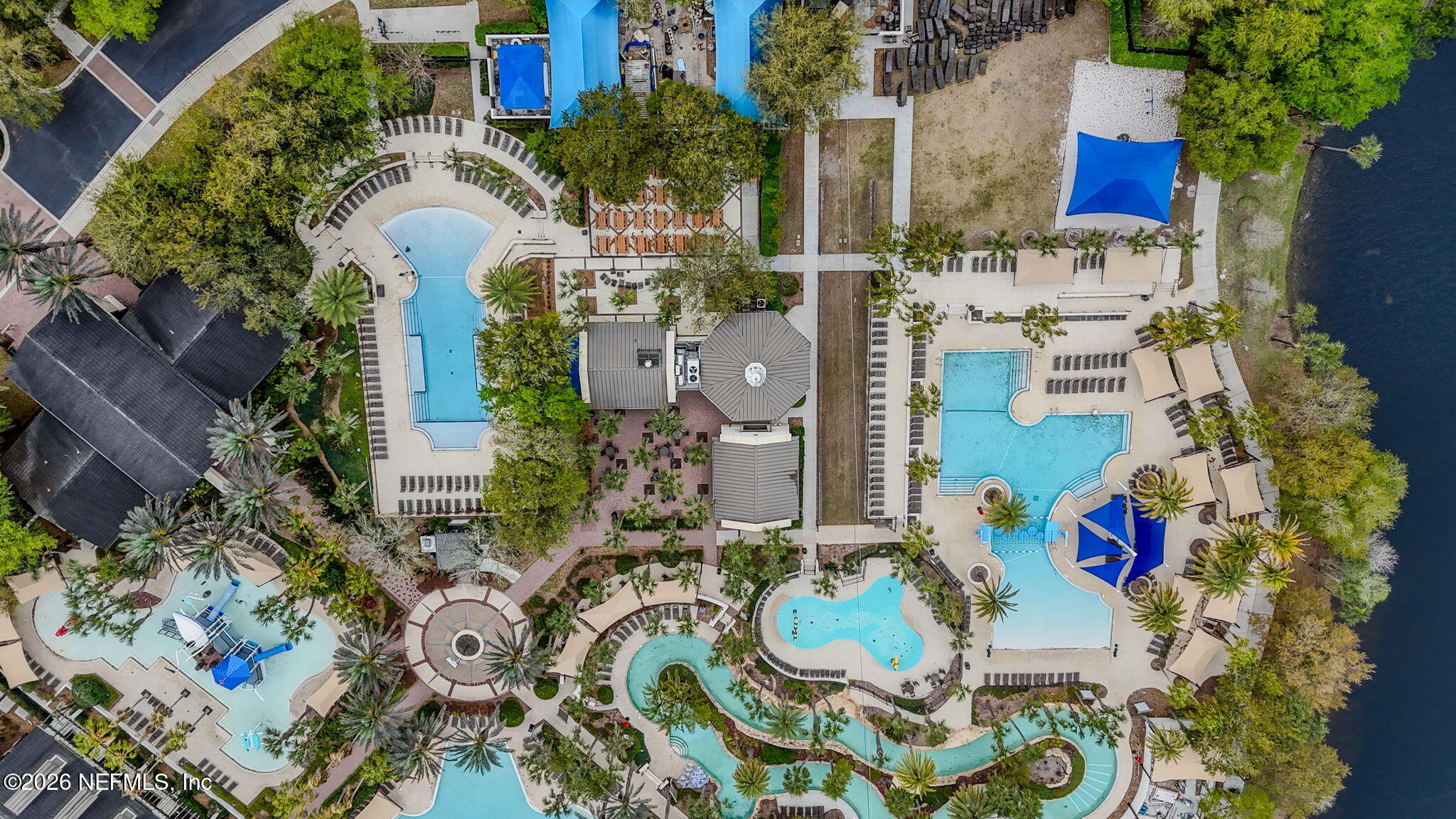 411 CITRUS RIDGE Drive