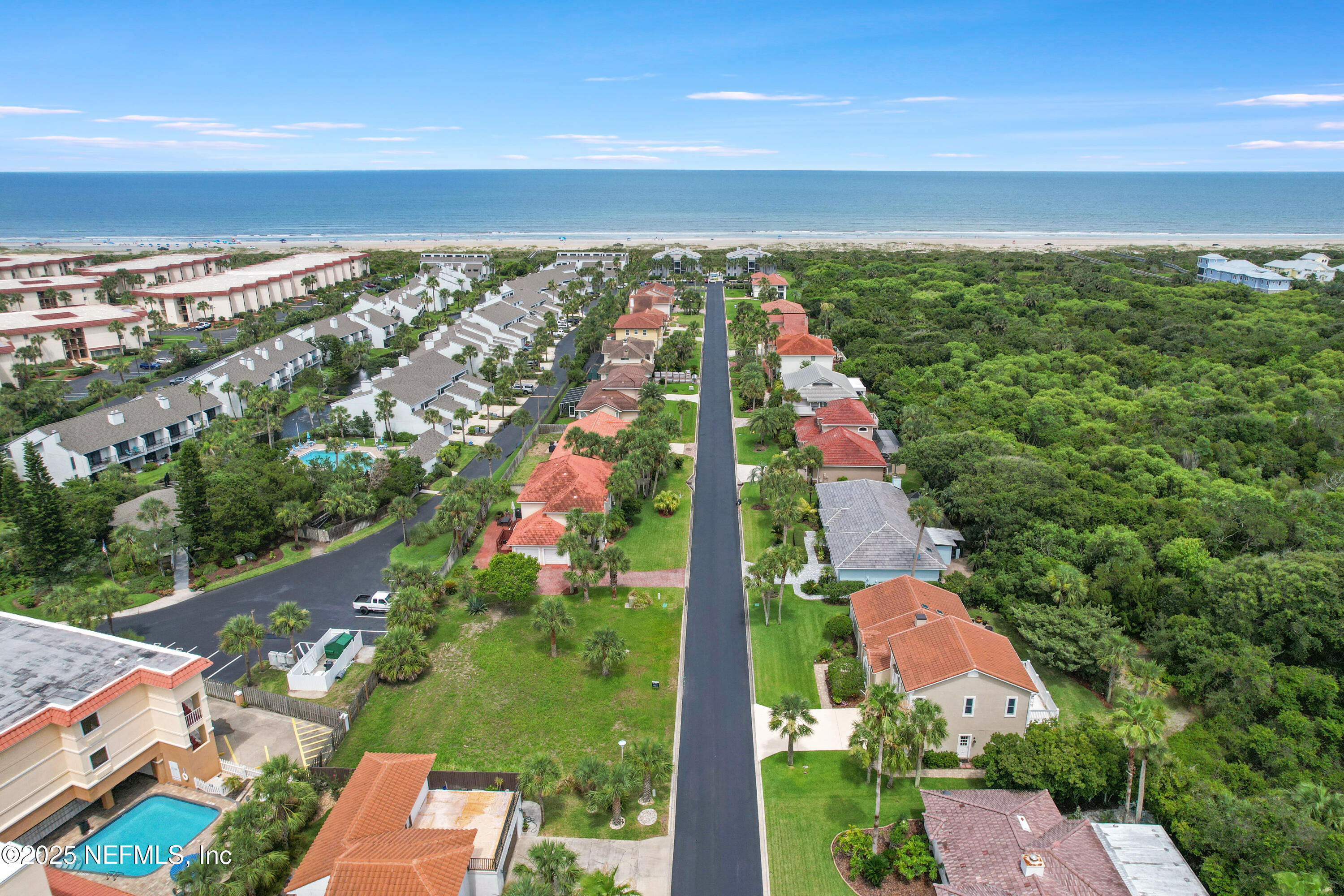 30 BERMUDA RUN Way