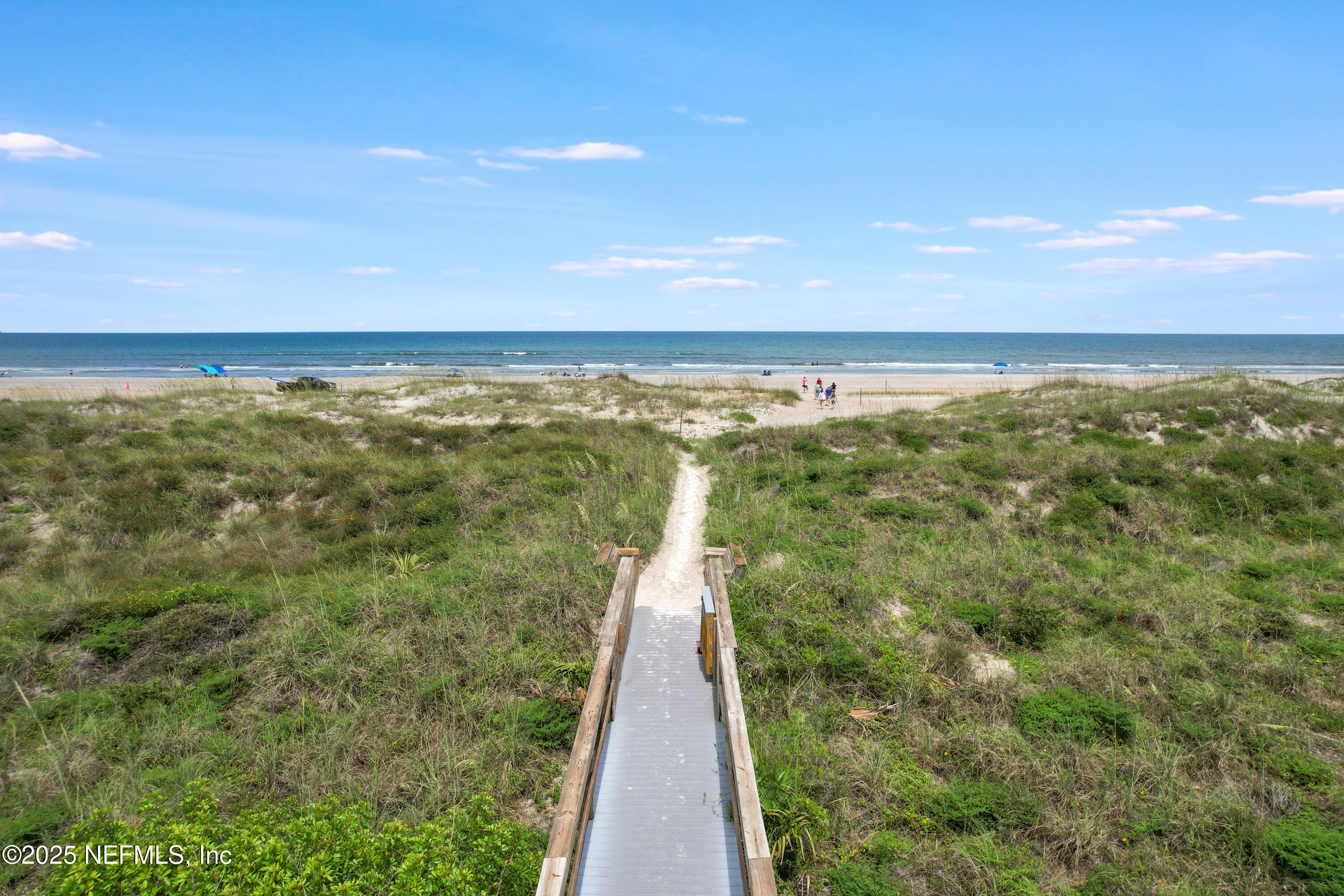 30 BERMUDA RUN Way