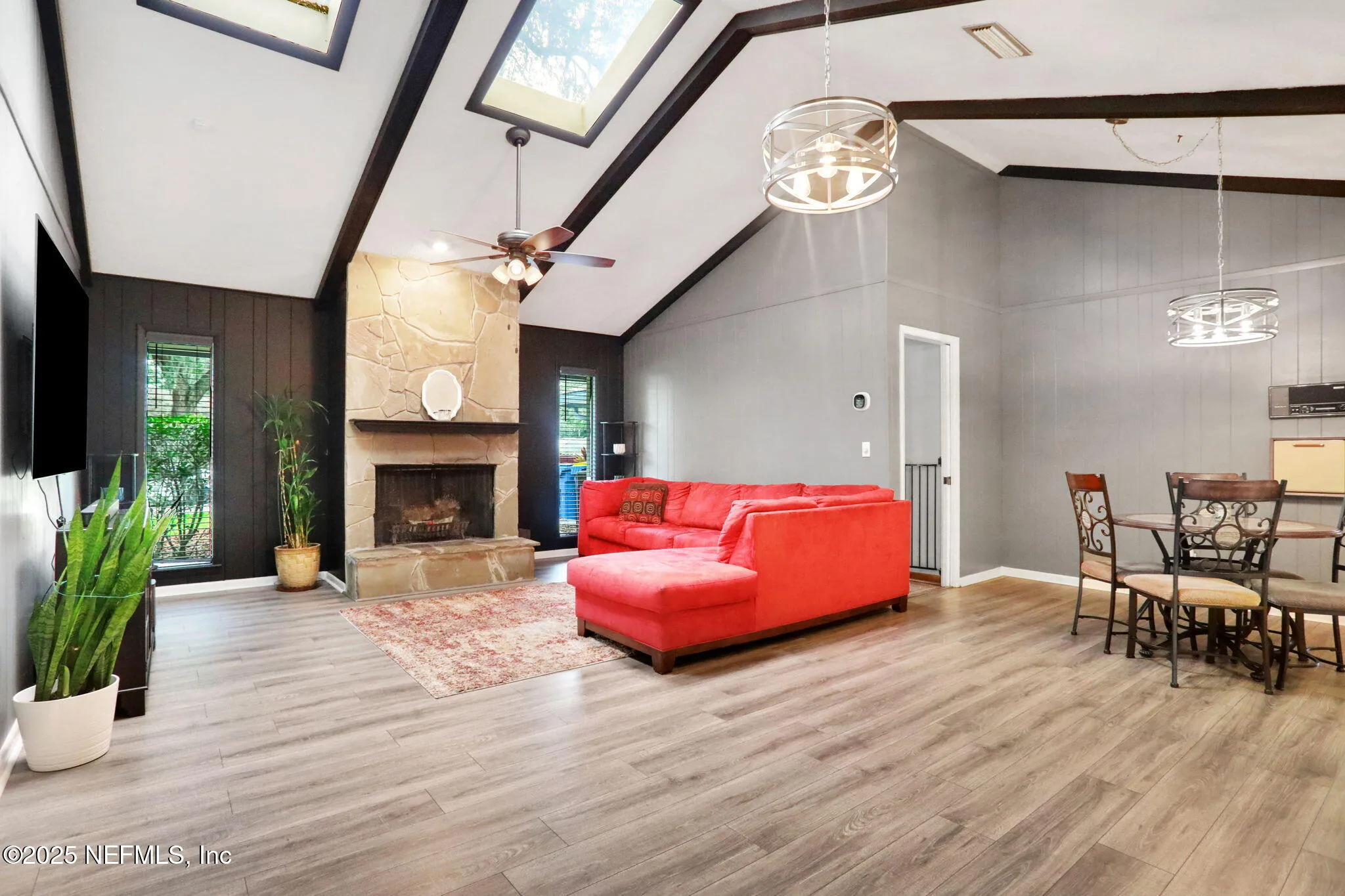 Jacksonville, Florida 32277, United States, 3 Bedrooms Bedrooms, ,3 BathroomsBathrooms,Residential,Pending,207129