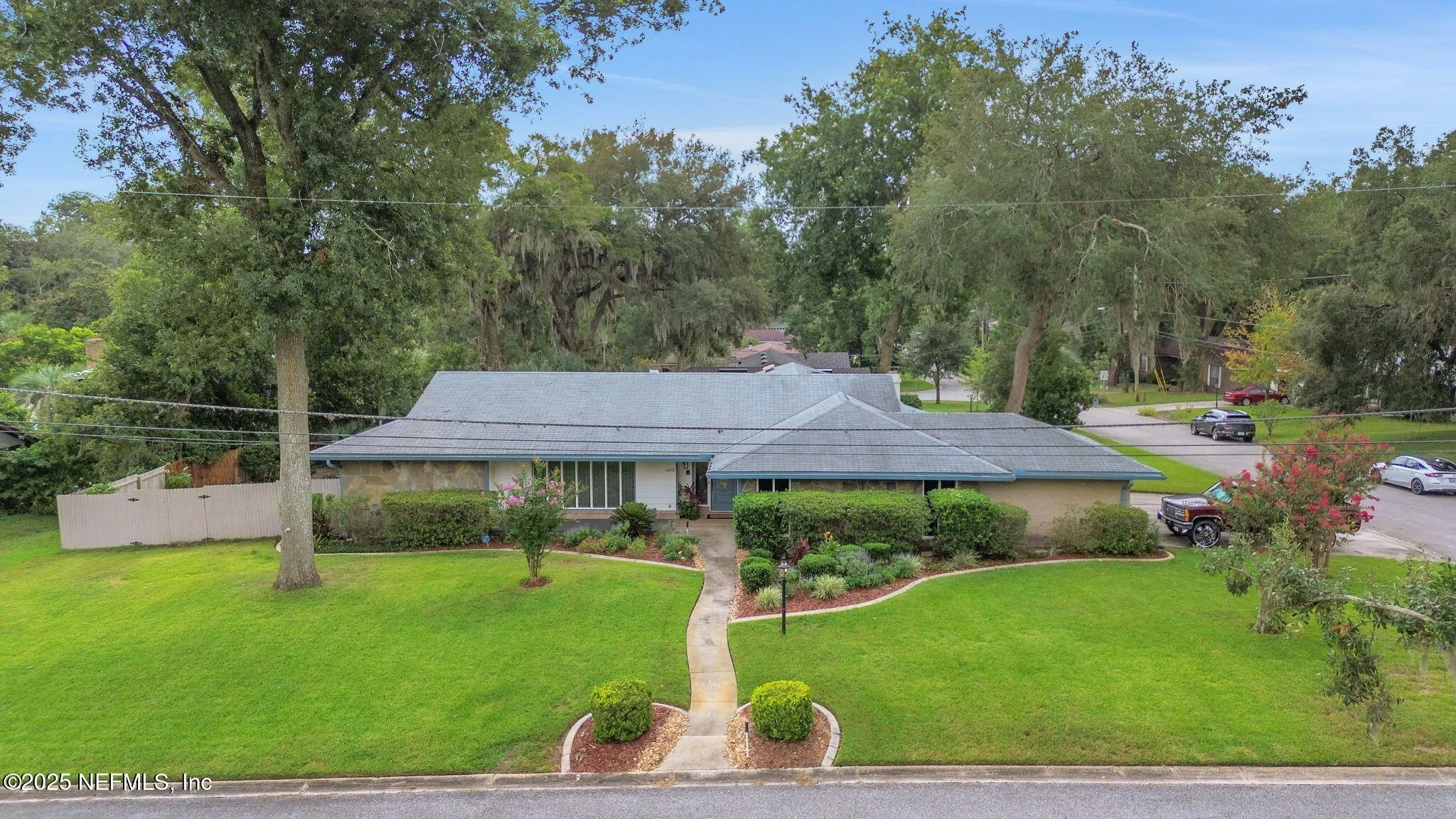 Jacksonville, Florida 32277, United States, 3 Bedrooms Bedrooms, ,3 BathroomsBathrooms,Residential,Pending,207129