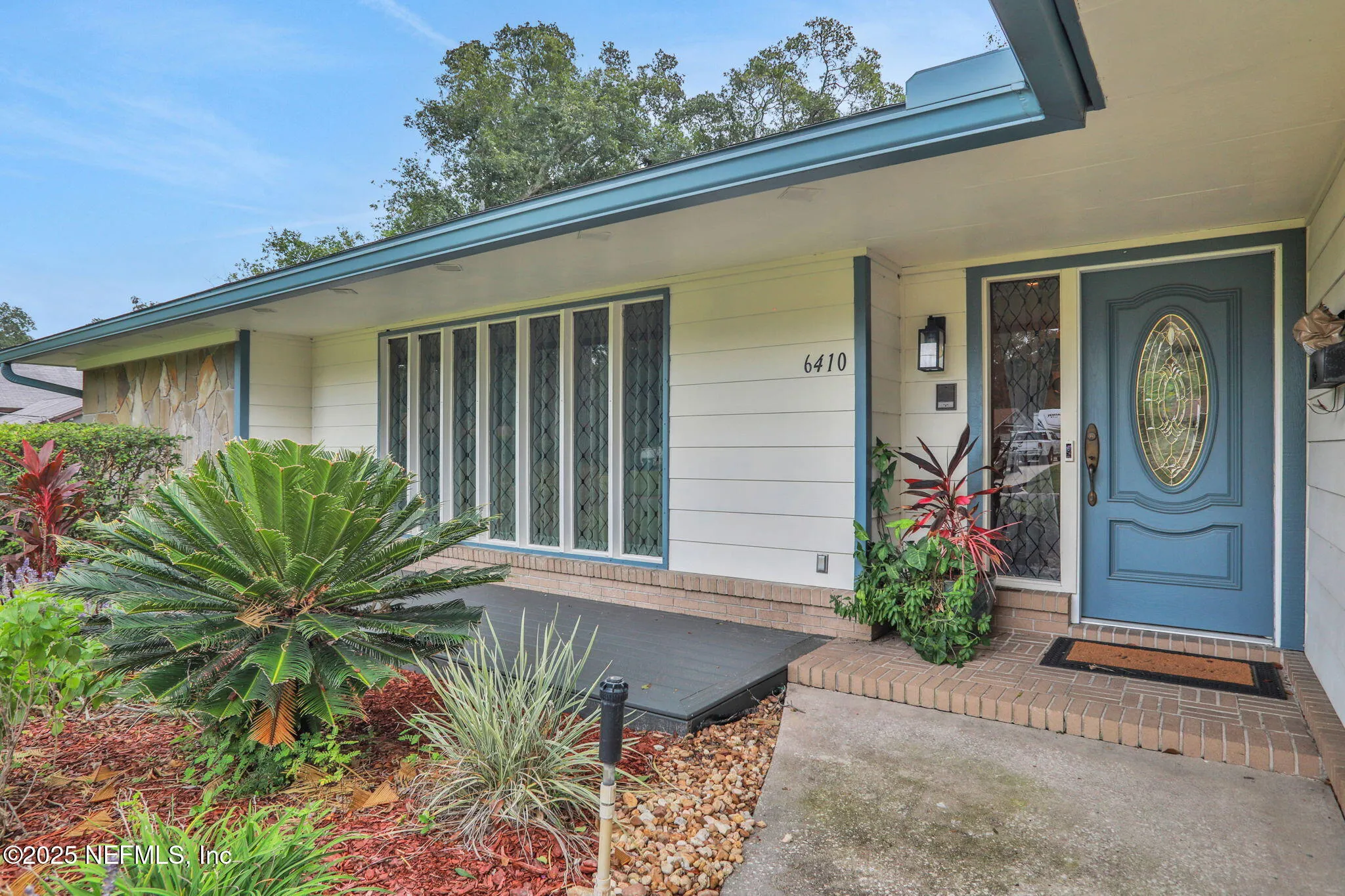 Jacksonville, Florida 32277, United States, 3 Bedrooms Bedrooms, ,3 BathroomsBathrooms,Residential,Pending,207129