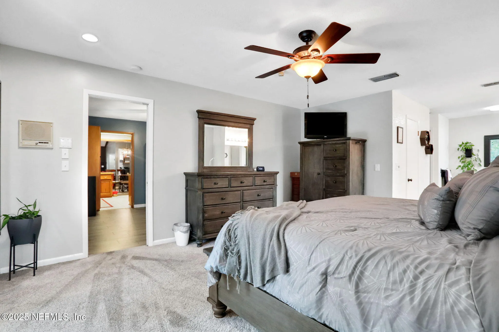 Jacksonville, Florida 32277, United States, 3 Bedrooms Bedrooms, ,3 BathroomsBathrooms,Residential,Pending,207129