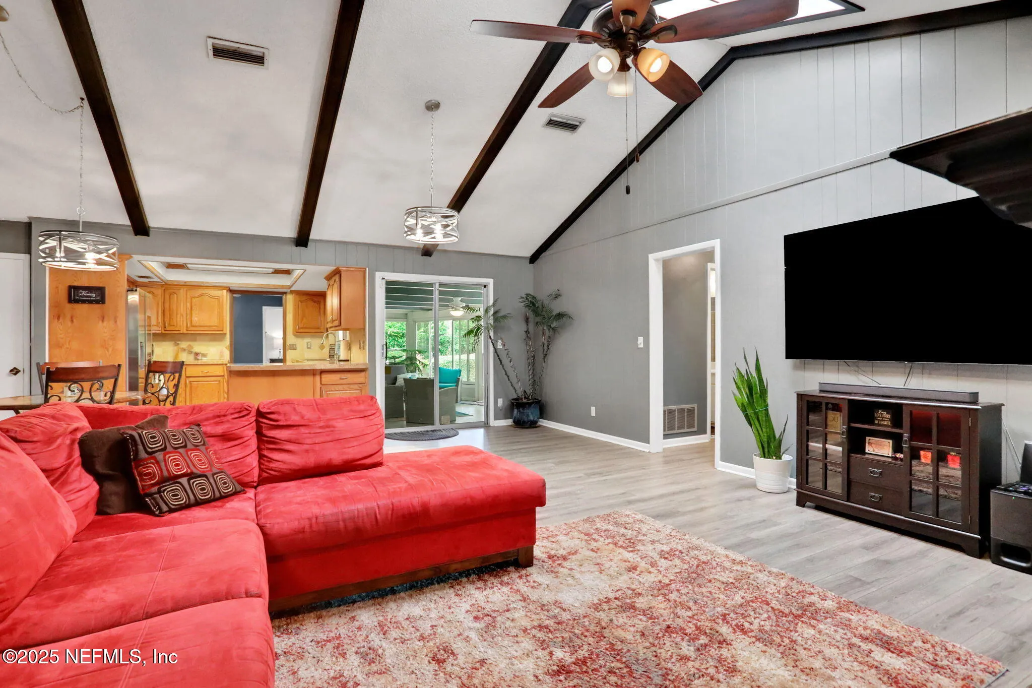 Jacksonville, Florida 32277, United States, 3 Bedrooms Bedrooms, ,3 BathroomsBathrooms,Residential,Pending,207129