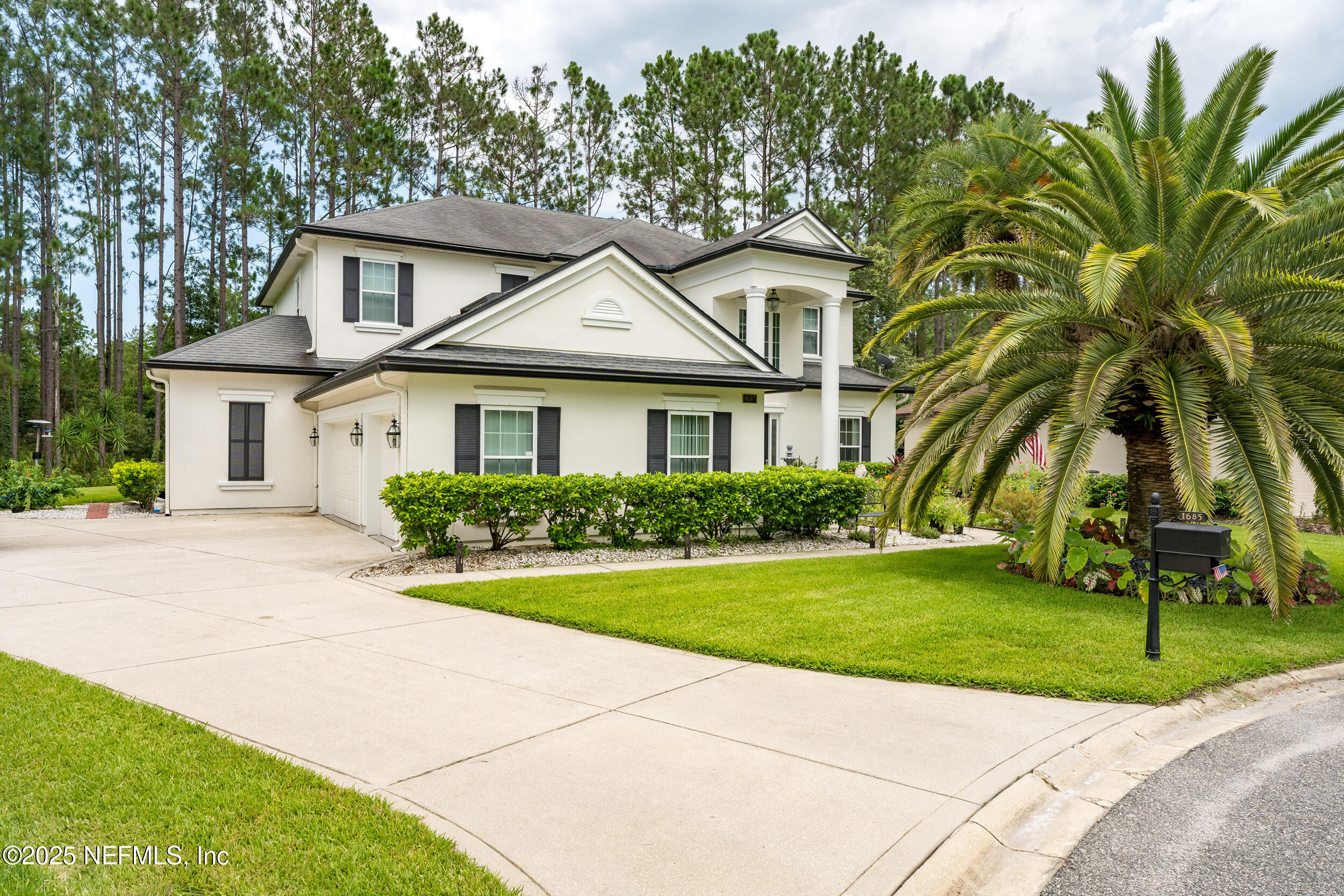 1685 WILD DUNES Circle