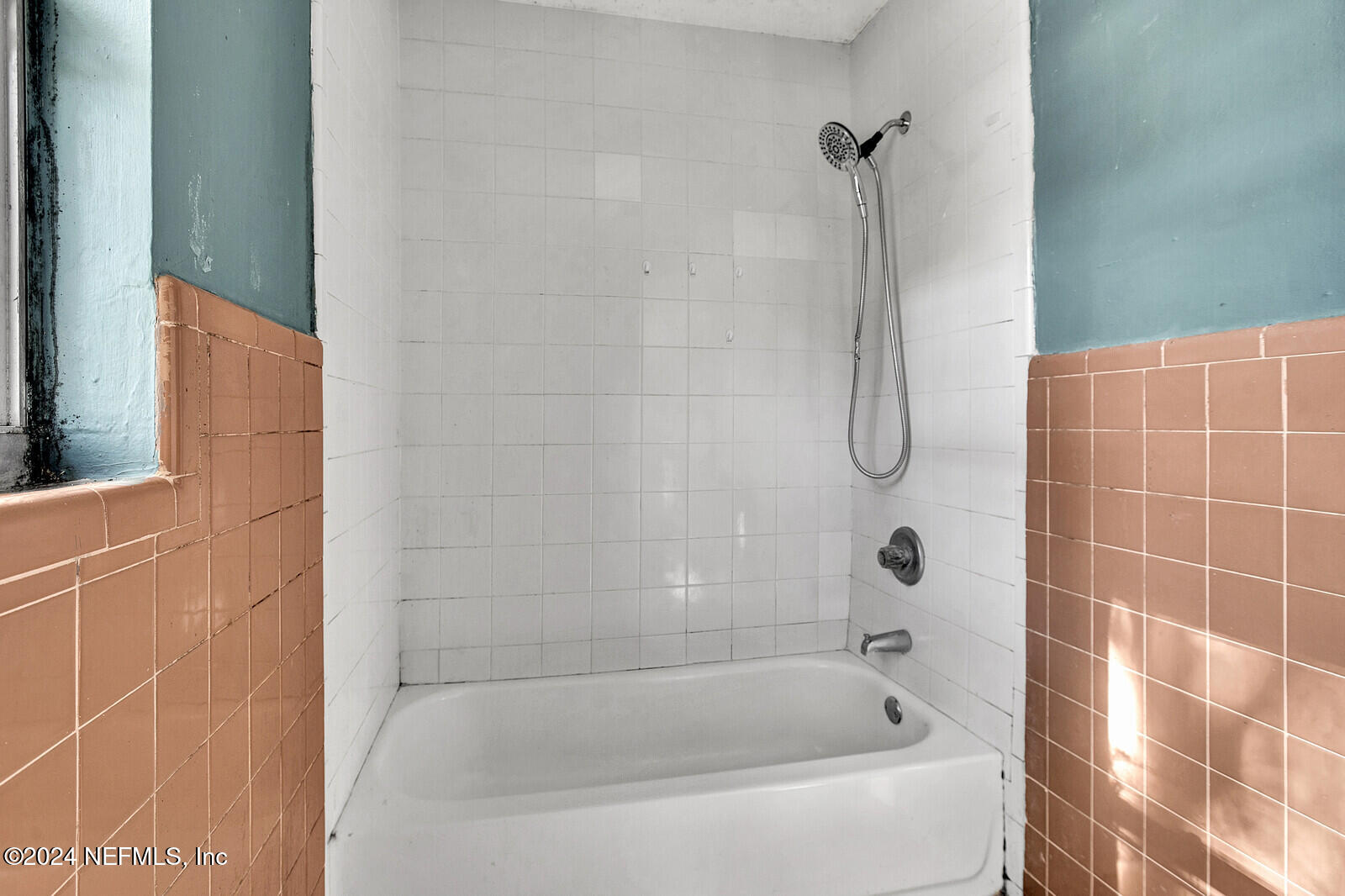 Jacksonville, Florida 32233, United States, 3 Bedrooms Bedrooms, ,2 BathroomsBathrooms,Residential,Pending,26565