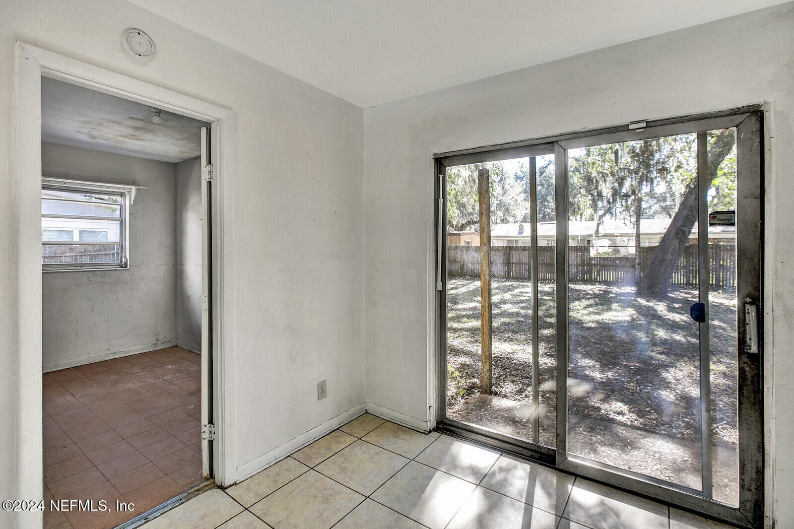 Jacksonville, Florida 32233, United States, 3 Bedrooms Bedrooms, ,2 BathroomsBathrooms,Residential,Pending,26565