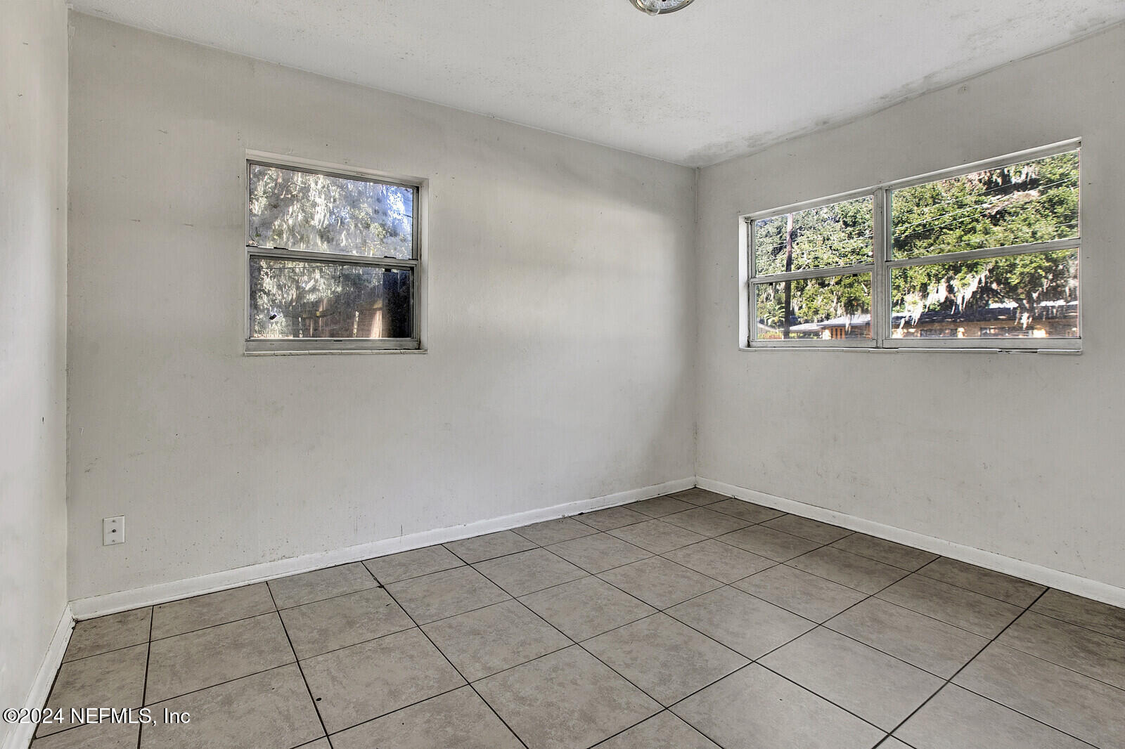 Jacksonville, Florida 32233, United States, 3 Bedrooms Bedrooms, ,2 BathroomsBathrooms,Residential,Pending,26565