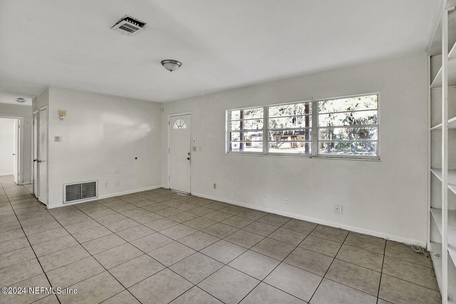 Jacksonville, Florida 32233, United States, 3 Bedrooms Bedrooms, ,2 BathroomsBathrooms,Residential,Pending,26565