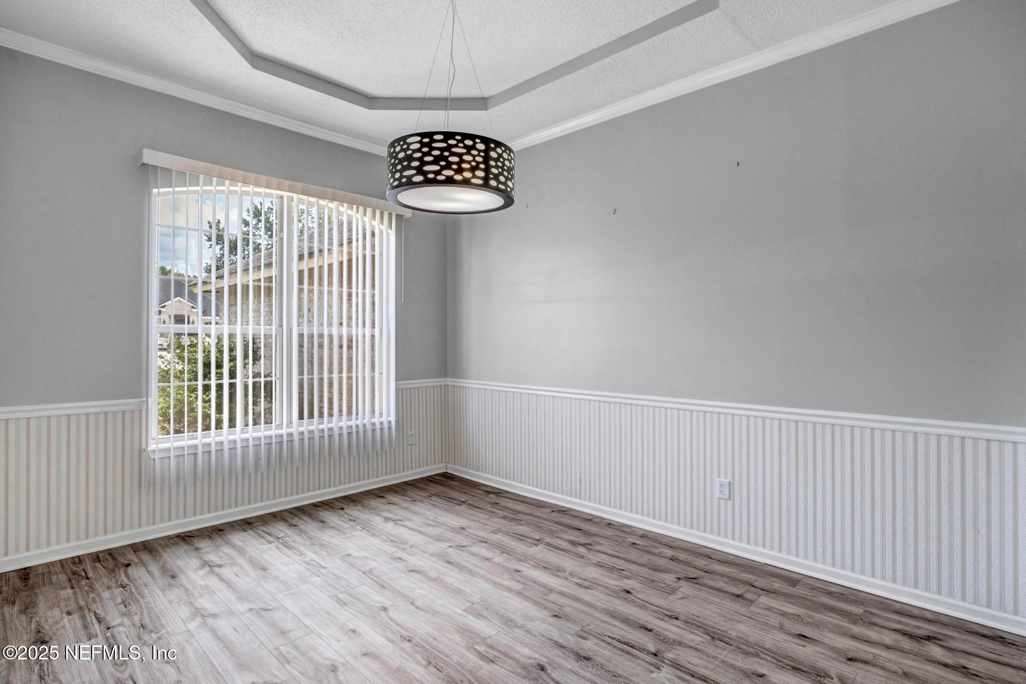 1800 FAIRFAX Court