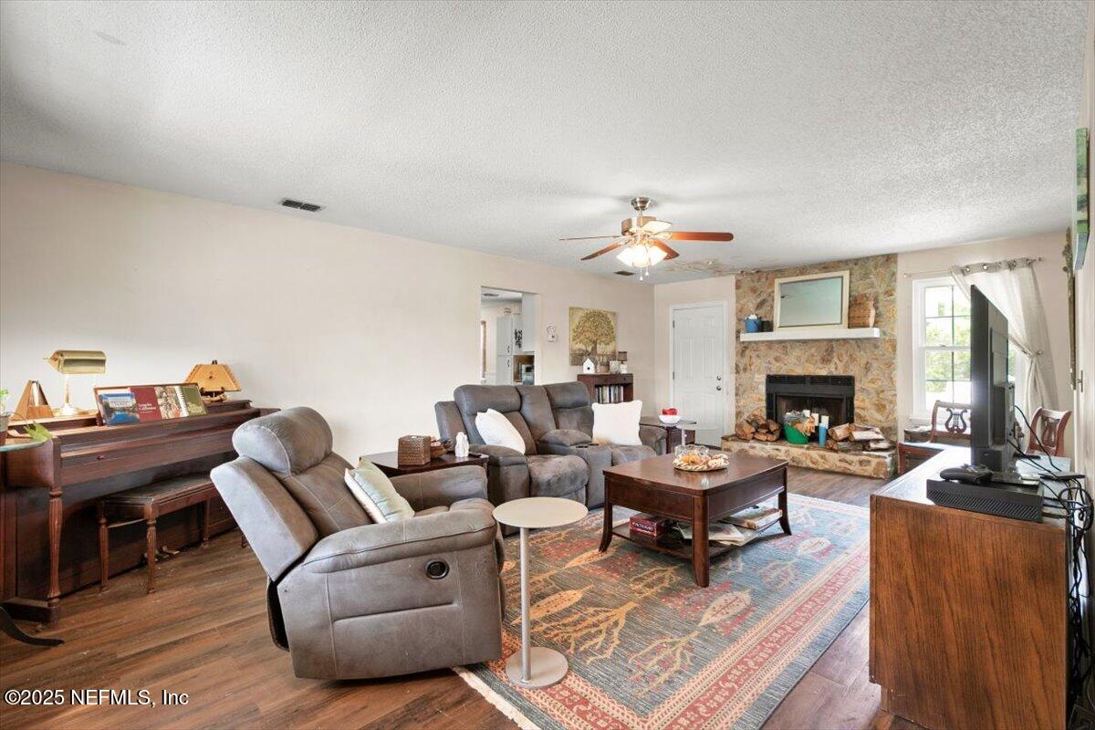 12821 JULINGTON RIDGE Drive
