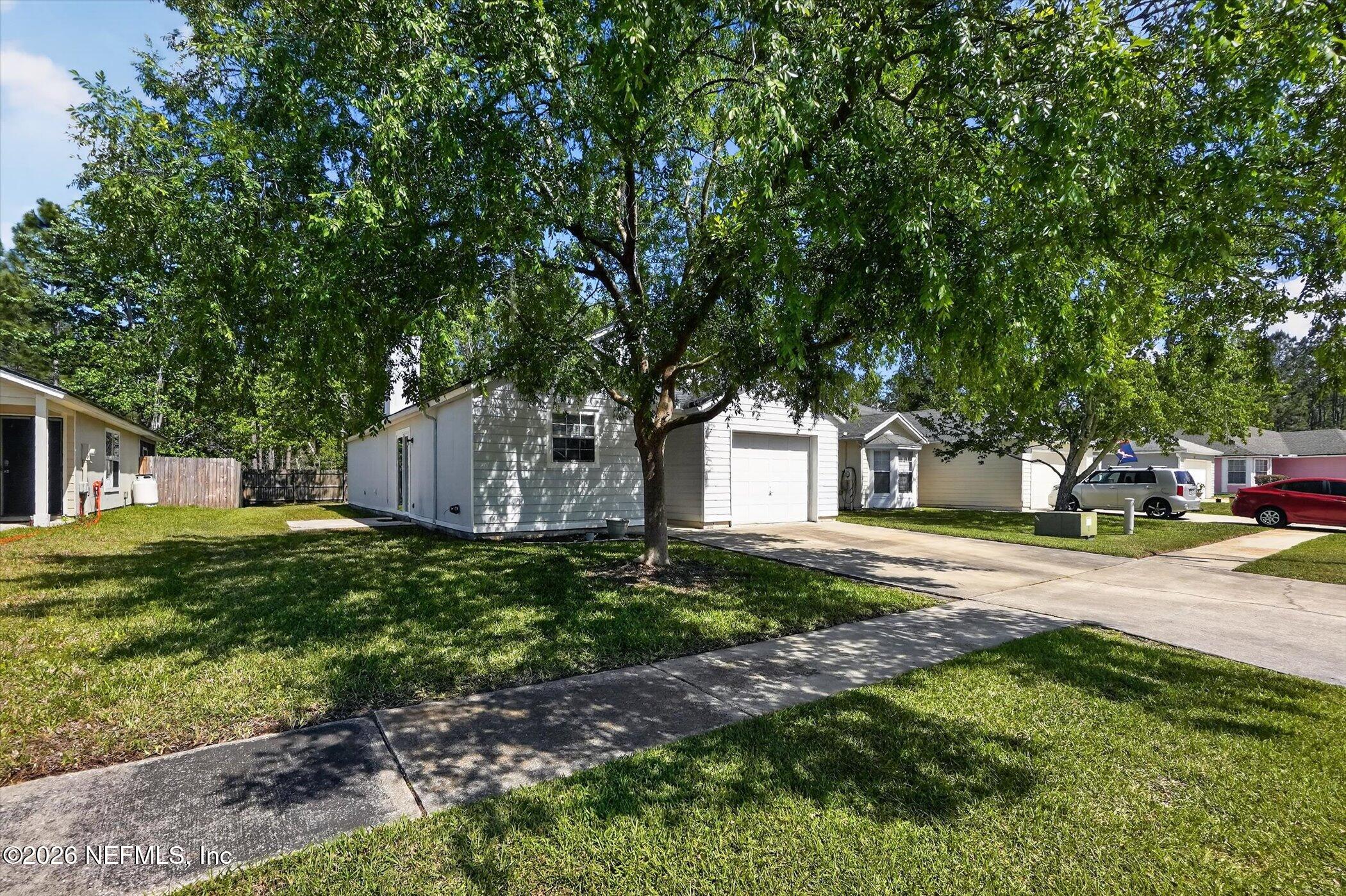 1943 HUNTERS TRACE Circle