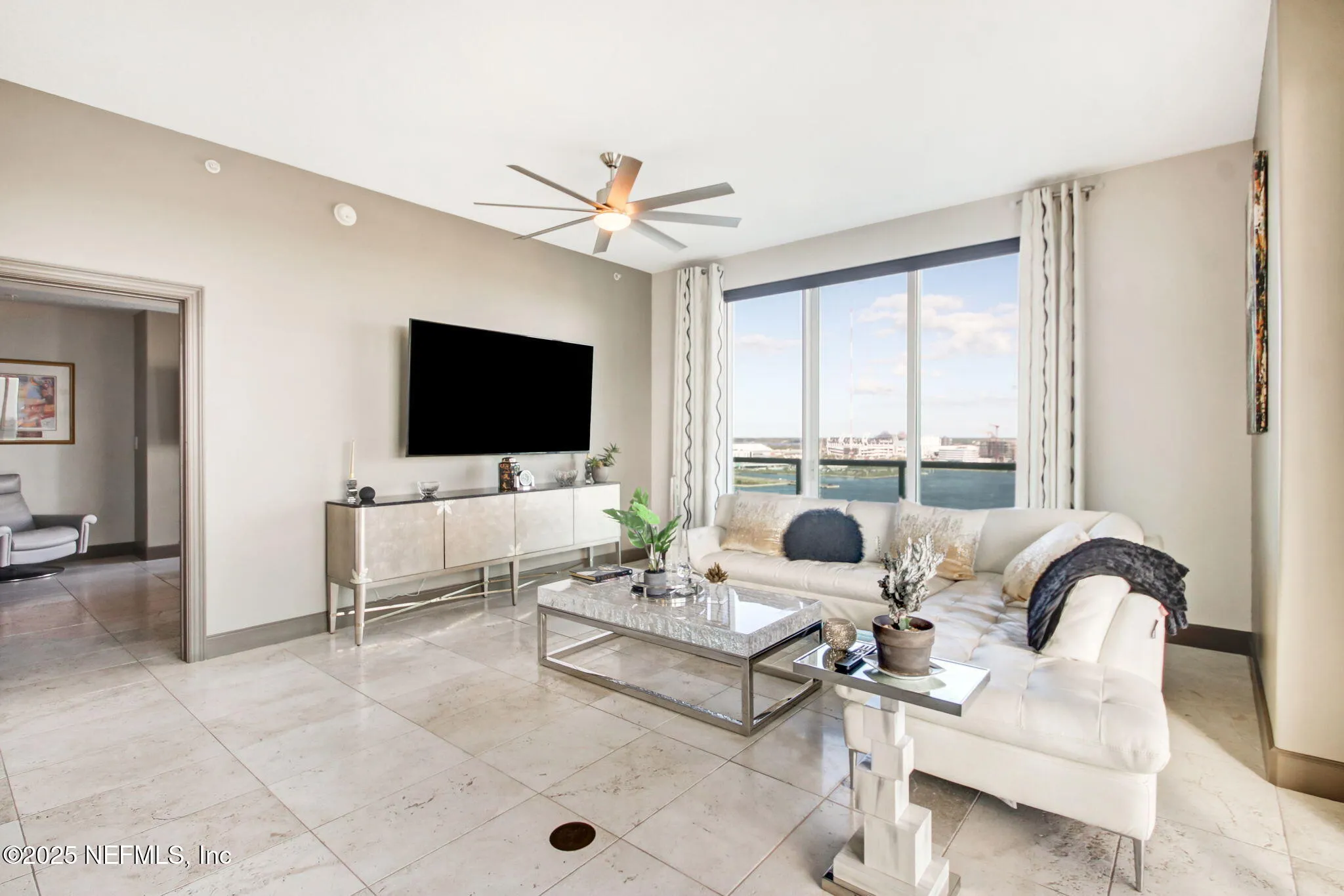 Jacksonville, Florida 32207, United States, 3 Bedrooms Bedrooms, ,2 BathroomsBathrooms,Residential,Active,232895