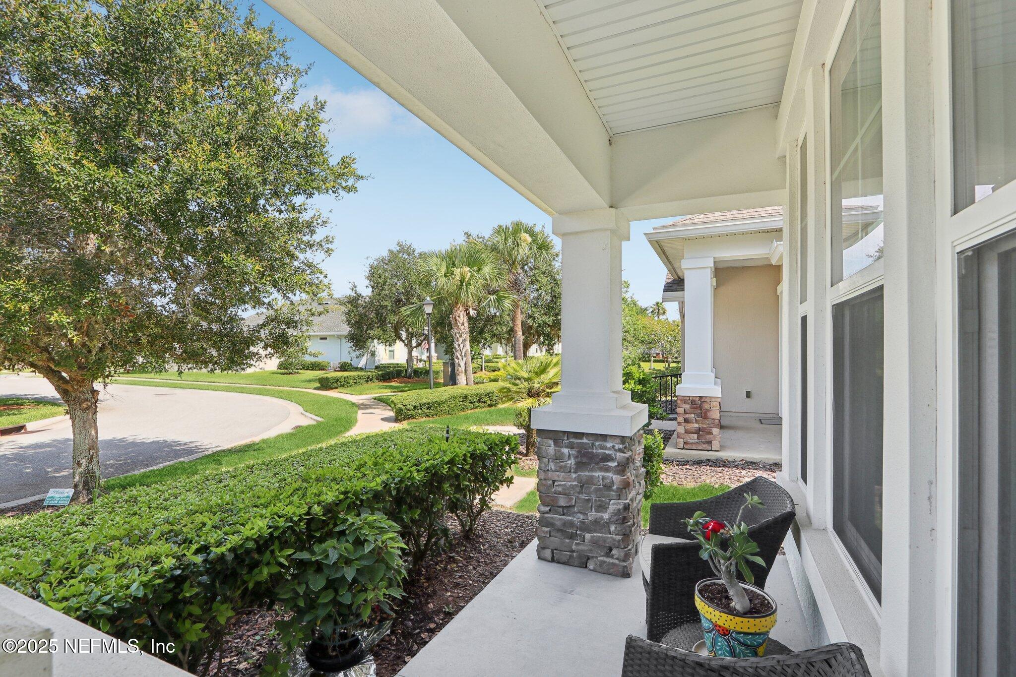 44 WESTON Circle