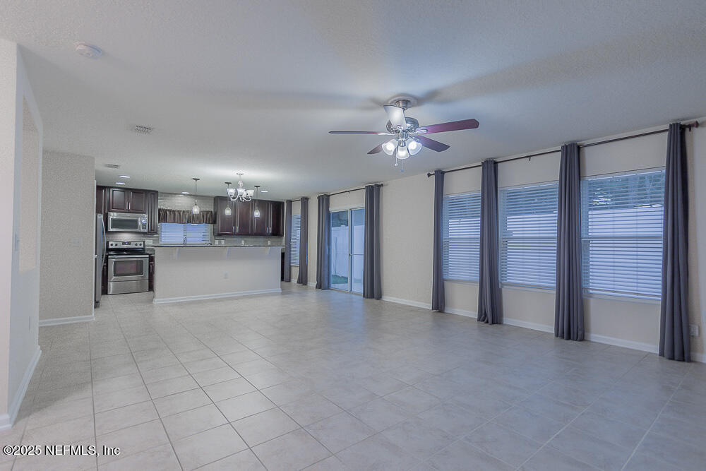 2143 CHANDLERS WALK Lane