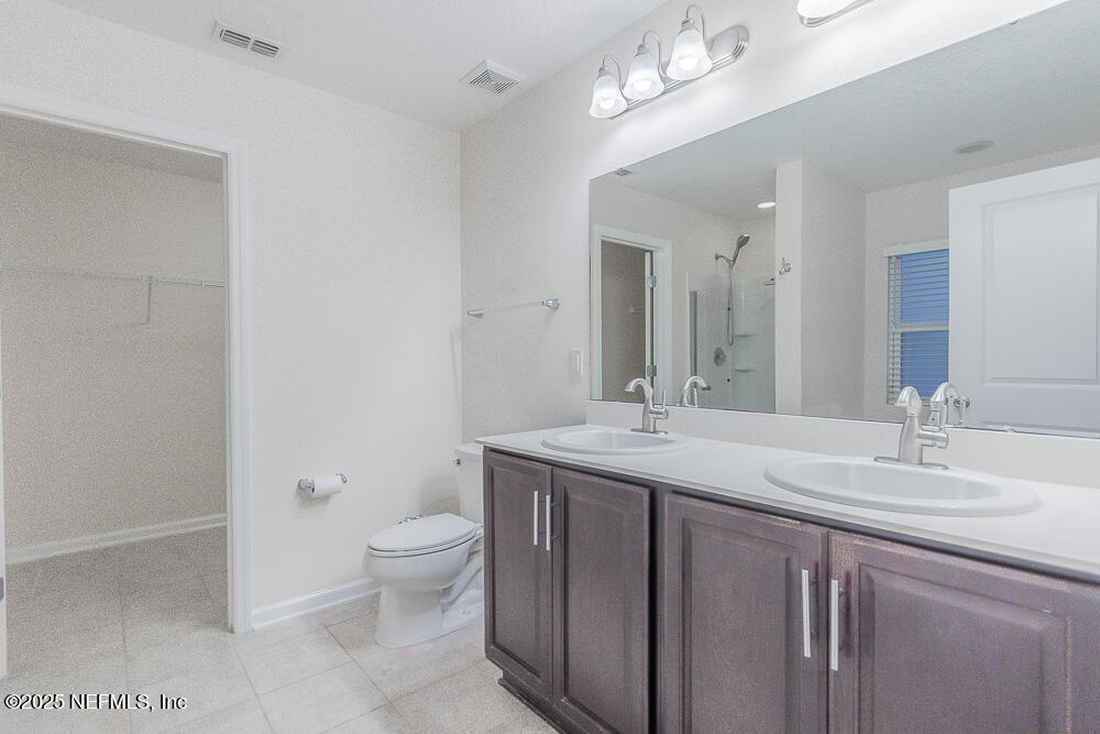 2143 CHANDLERS WALK Lane