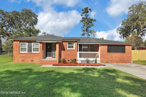 A home in Jacksonville