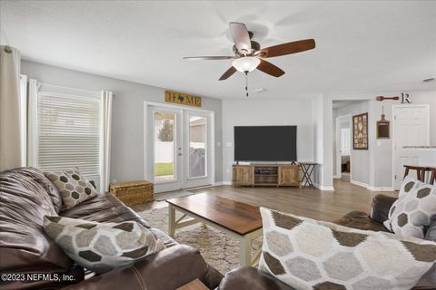 A home in Middleburg