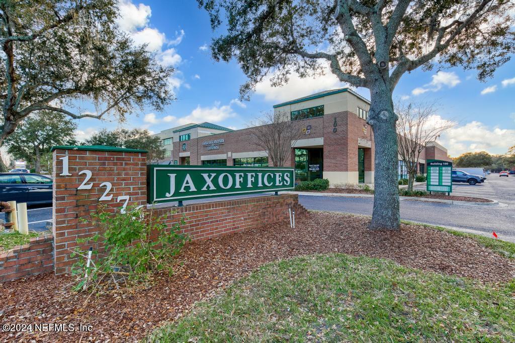 Jacksonville, FL home for sale located at 12276 San Jose Boulevard Unit 100, Jacksonville, FL 32223