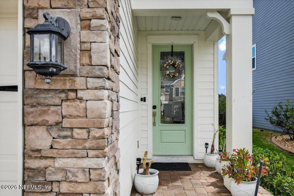 181 SILVER CREEK Place