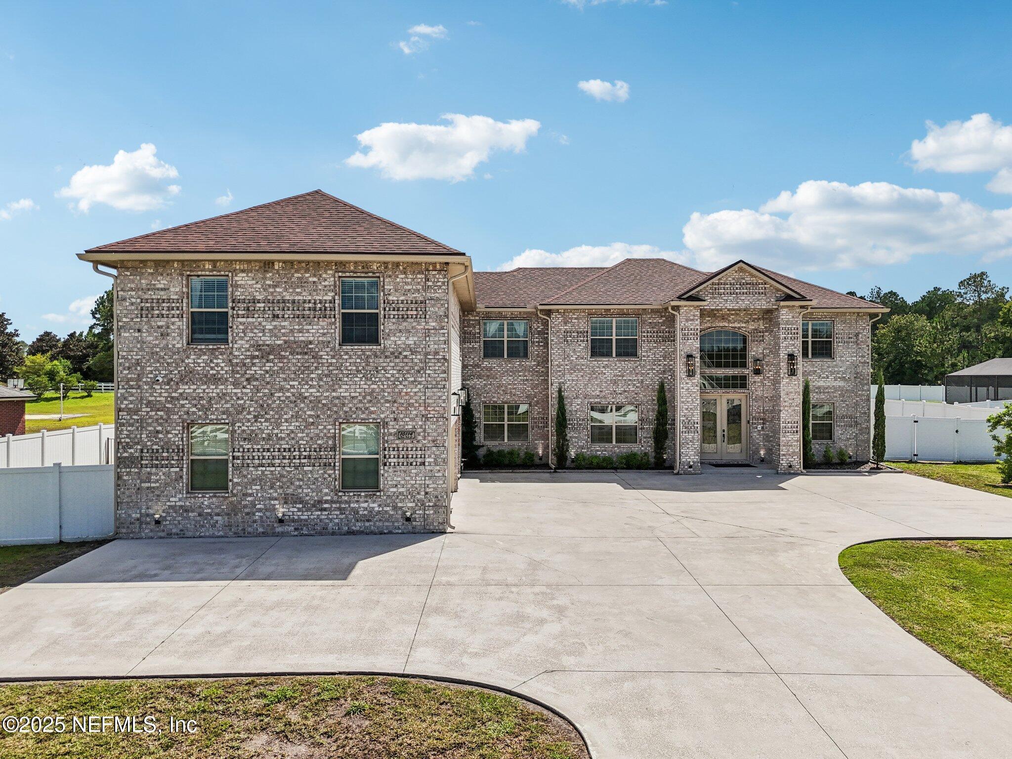 10114 FAIR HILL Court