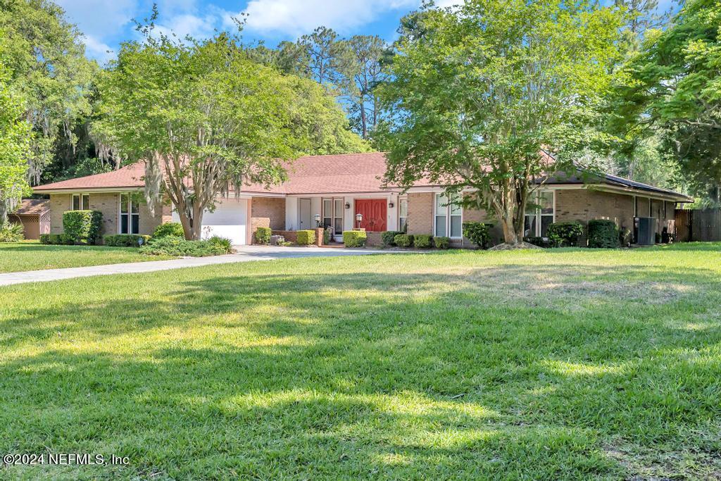 Jacksonville, FL home for sale located at 12770 Hidden Circle N, Jacksonville, FL 32225