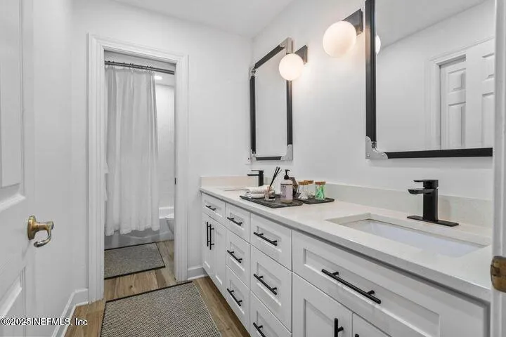 Ponte Vedra Beach, Florida 32082, United States, 5 Bedrooms Bedrooms, ,4 BathroomsBathrooms,Residential,Active,132511
