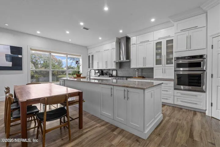Ponte Vedra Beach, Florida 32082, United States, 5 Bedrooms Bedrooms, ,4 BathroomsBathrooms,Residential,Active,132511