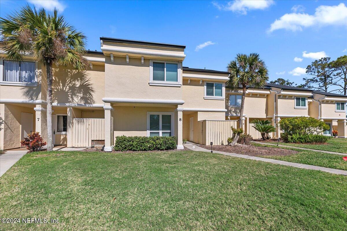 Ponte Vedra Beach, FL home for sale located at 8 COVE Road, Ponte Vedra Beach, FL 32082