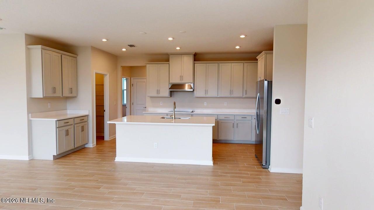 3076 BELLA COLLINA Way