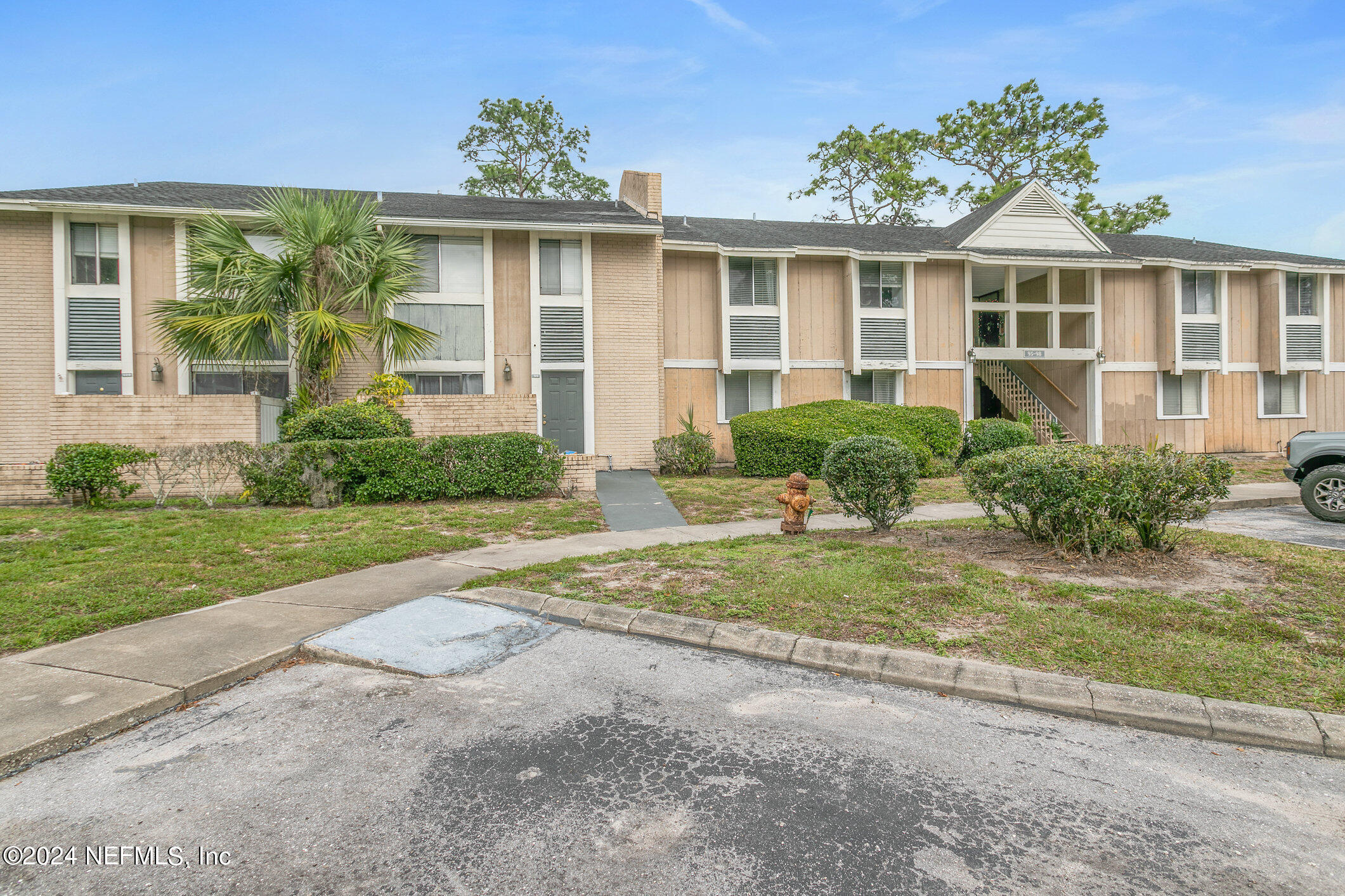 Jacksonville, FL home for sale located at 8880 OLD KINGS Road S 95, Jacksonville, FL 32257