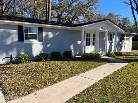 A home in Jacksonville