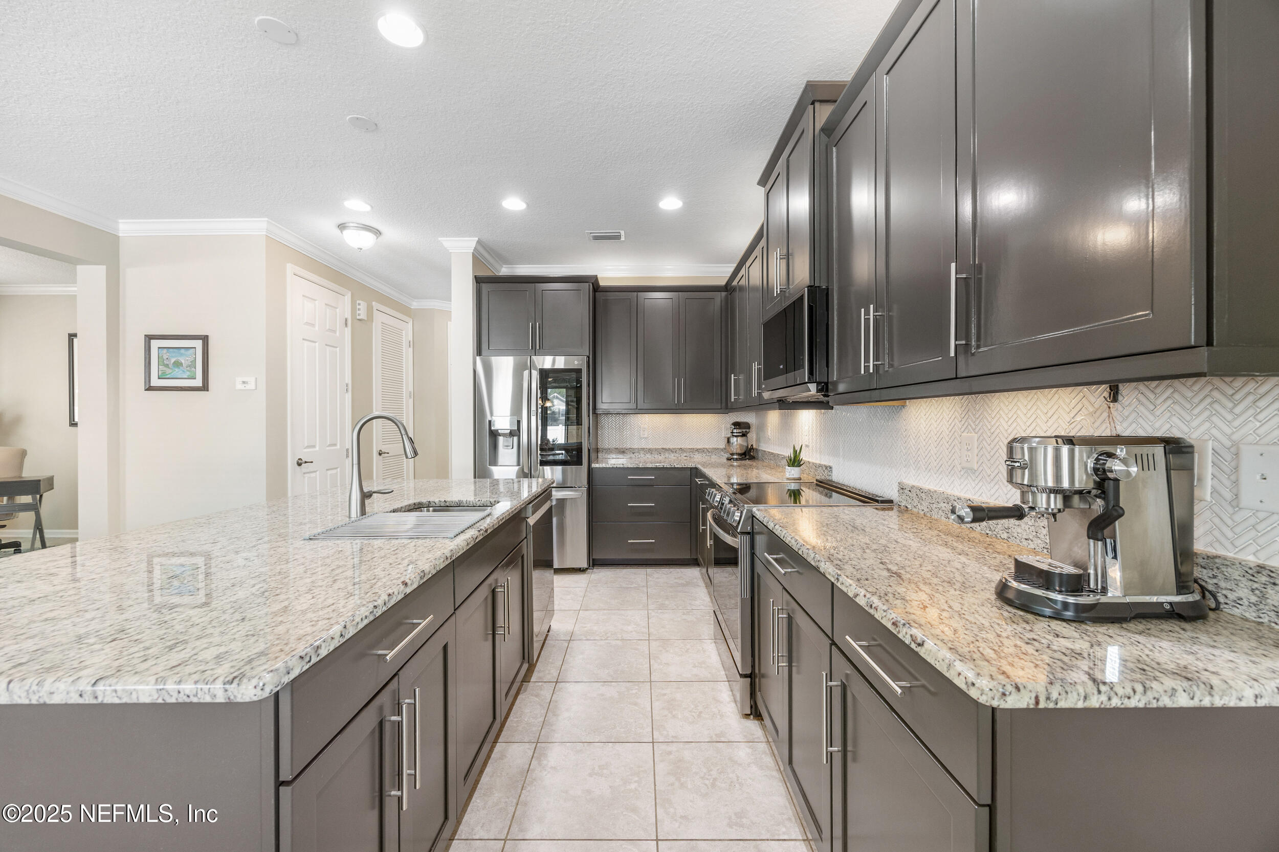 7116 MIRABELLE Drive