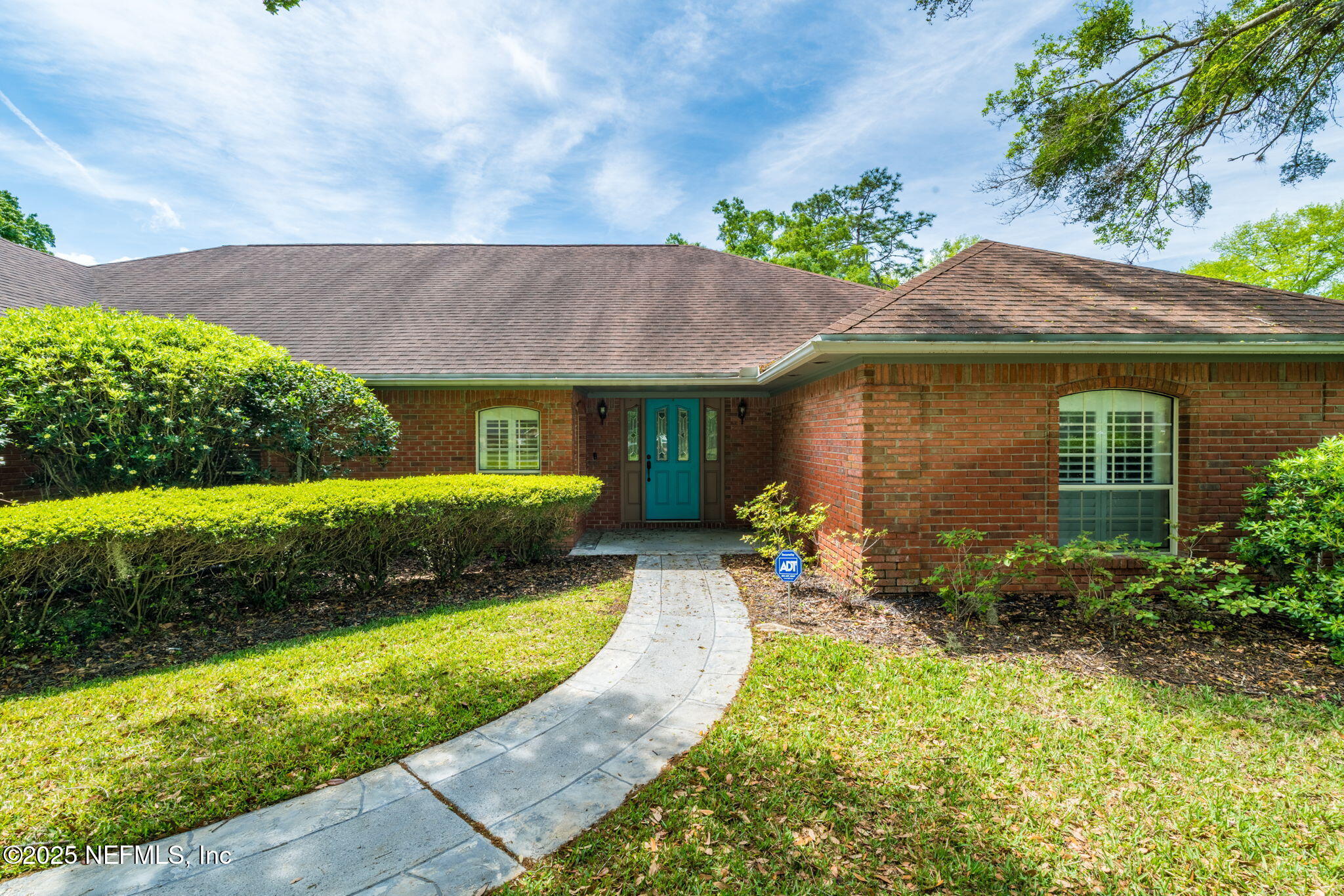 5640 STARLIGHT Lane