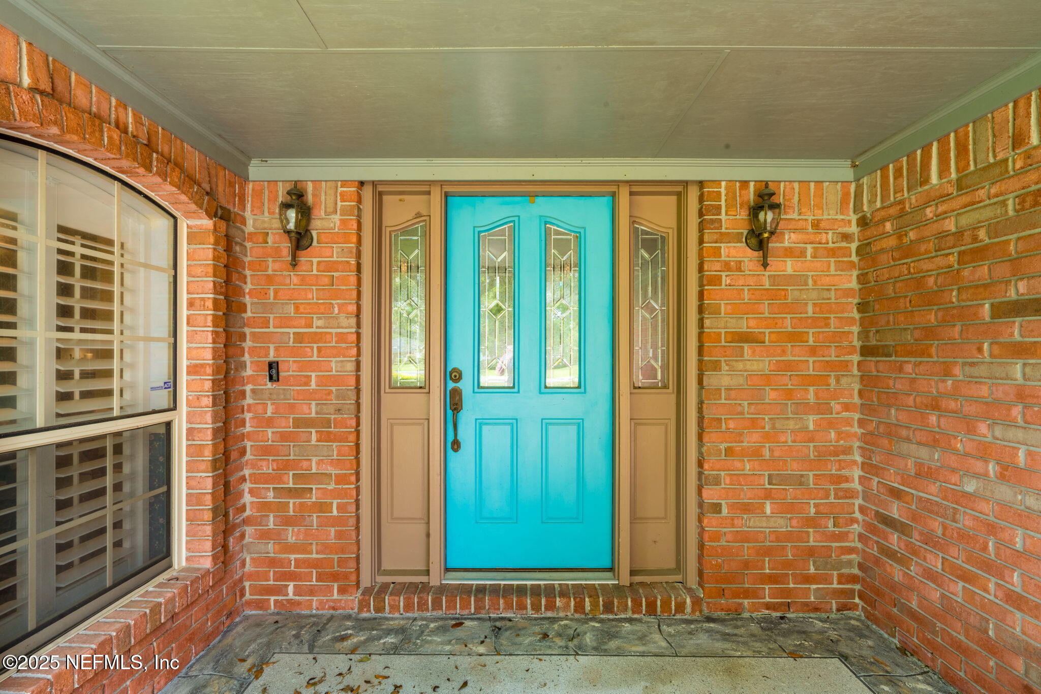 5640 STARLIGHT Lane