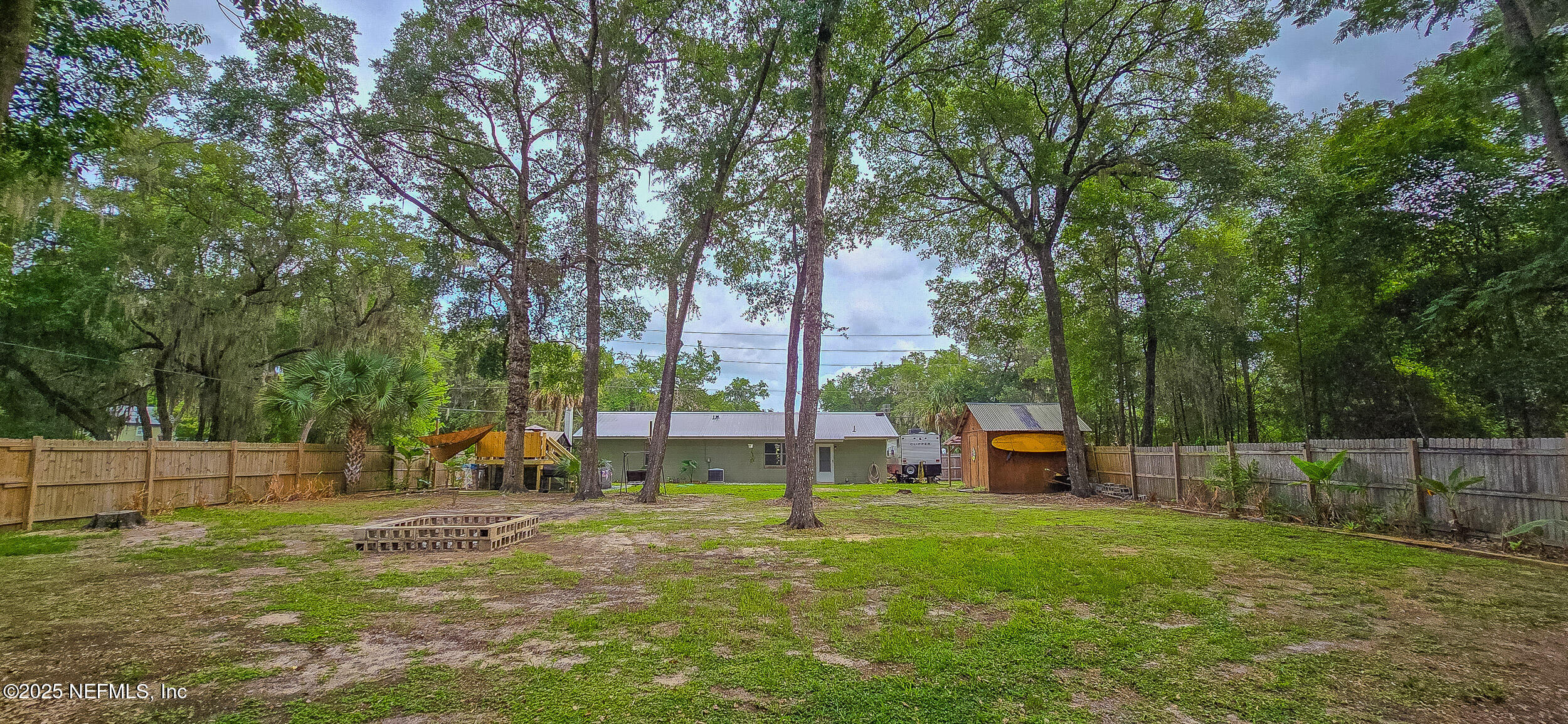 509 E TREMONT Street