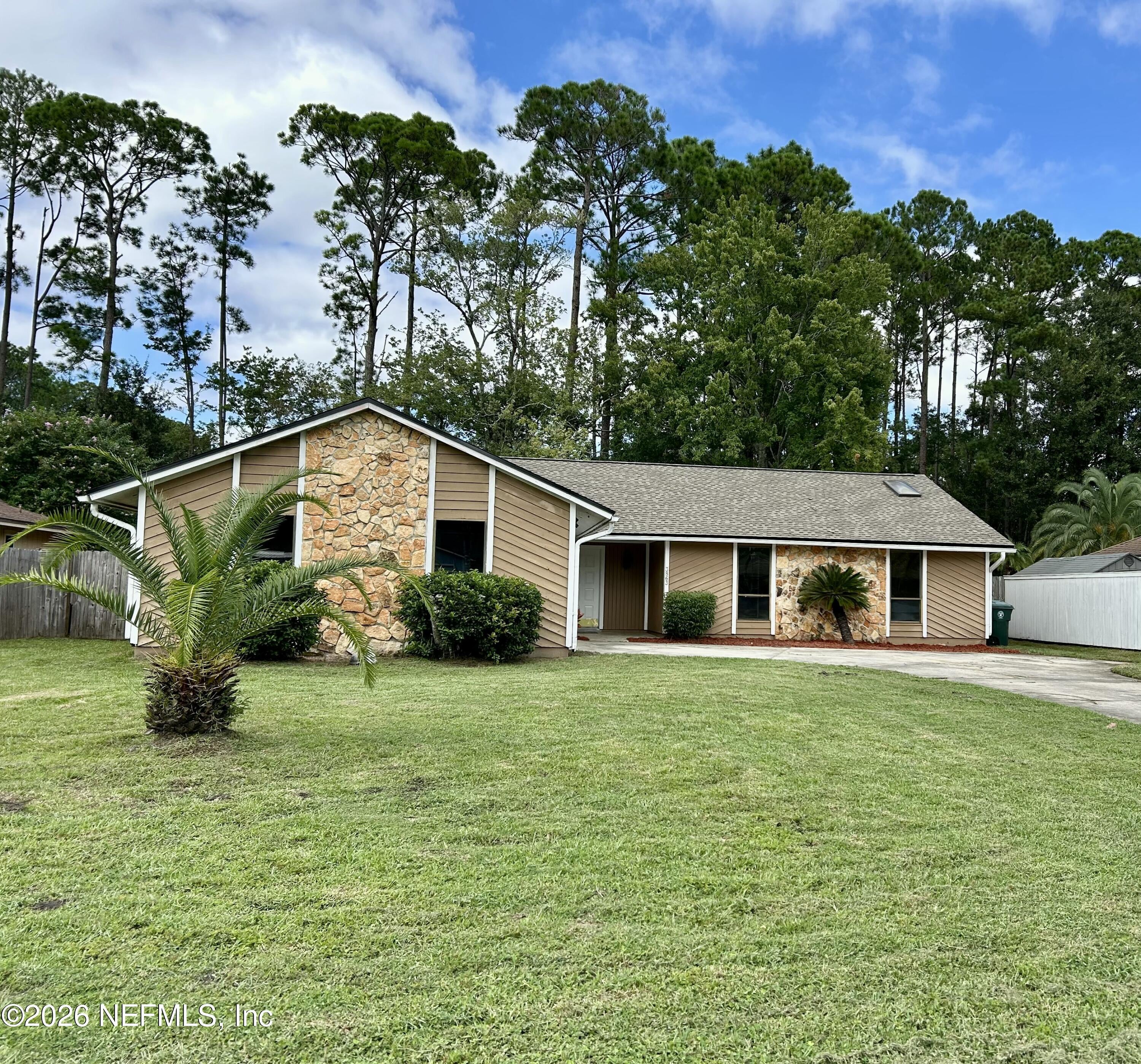 3863 CEDAR COVE Lane
