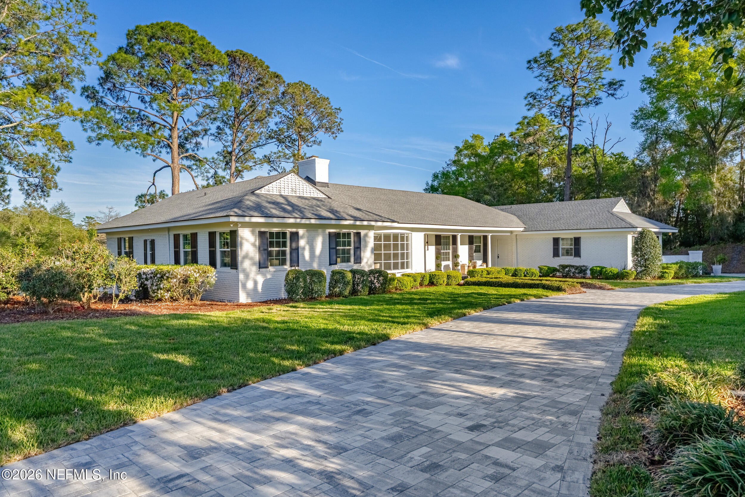 10042 LAKE LAMAR Court