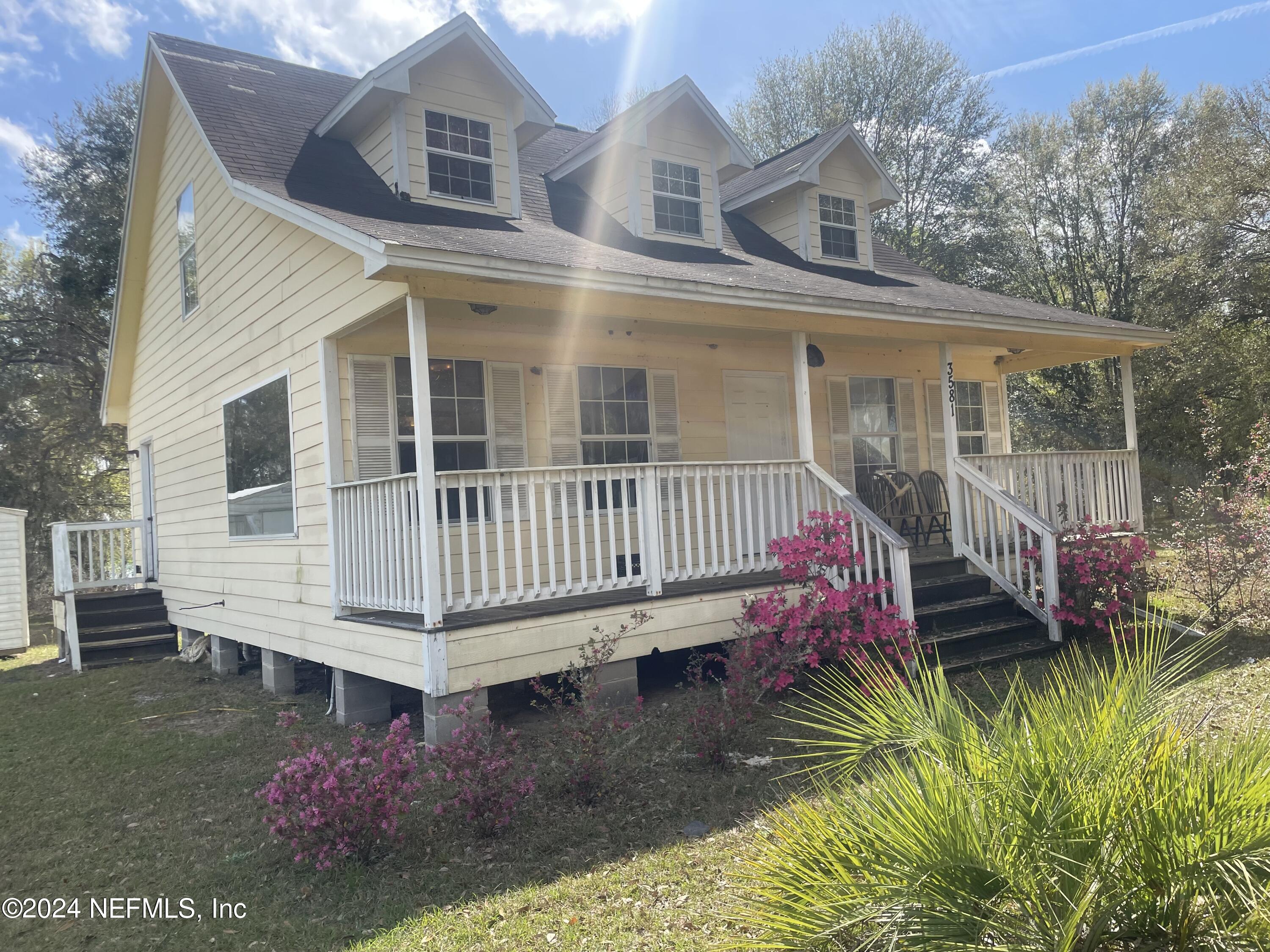 Jennings, FL home for sale located at 3581 NW Bur Oak Place, Jennings, FL 32053