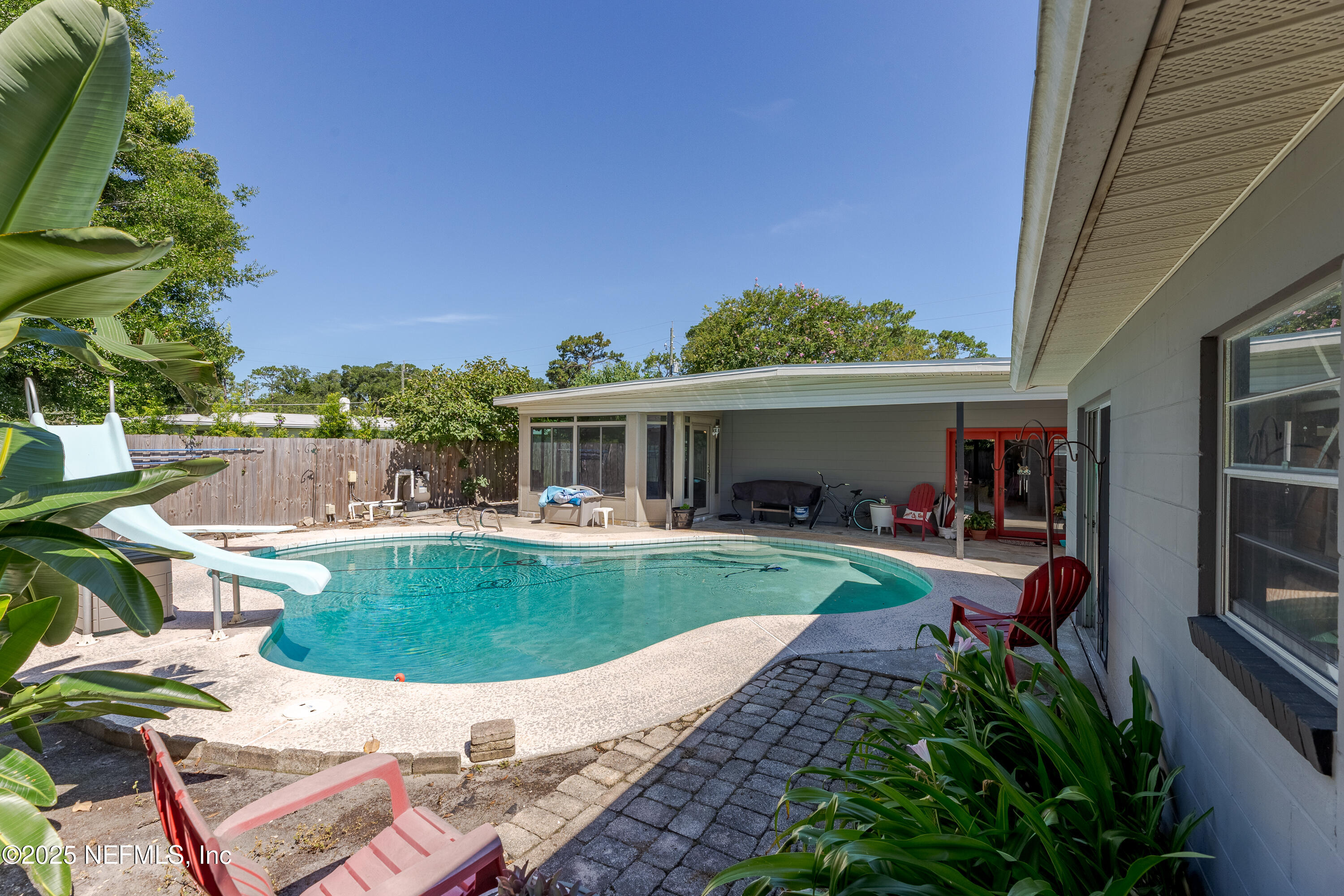 6542 OVINGTON Road S